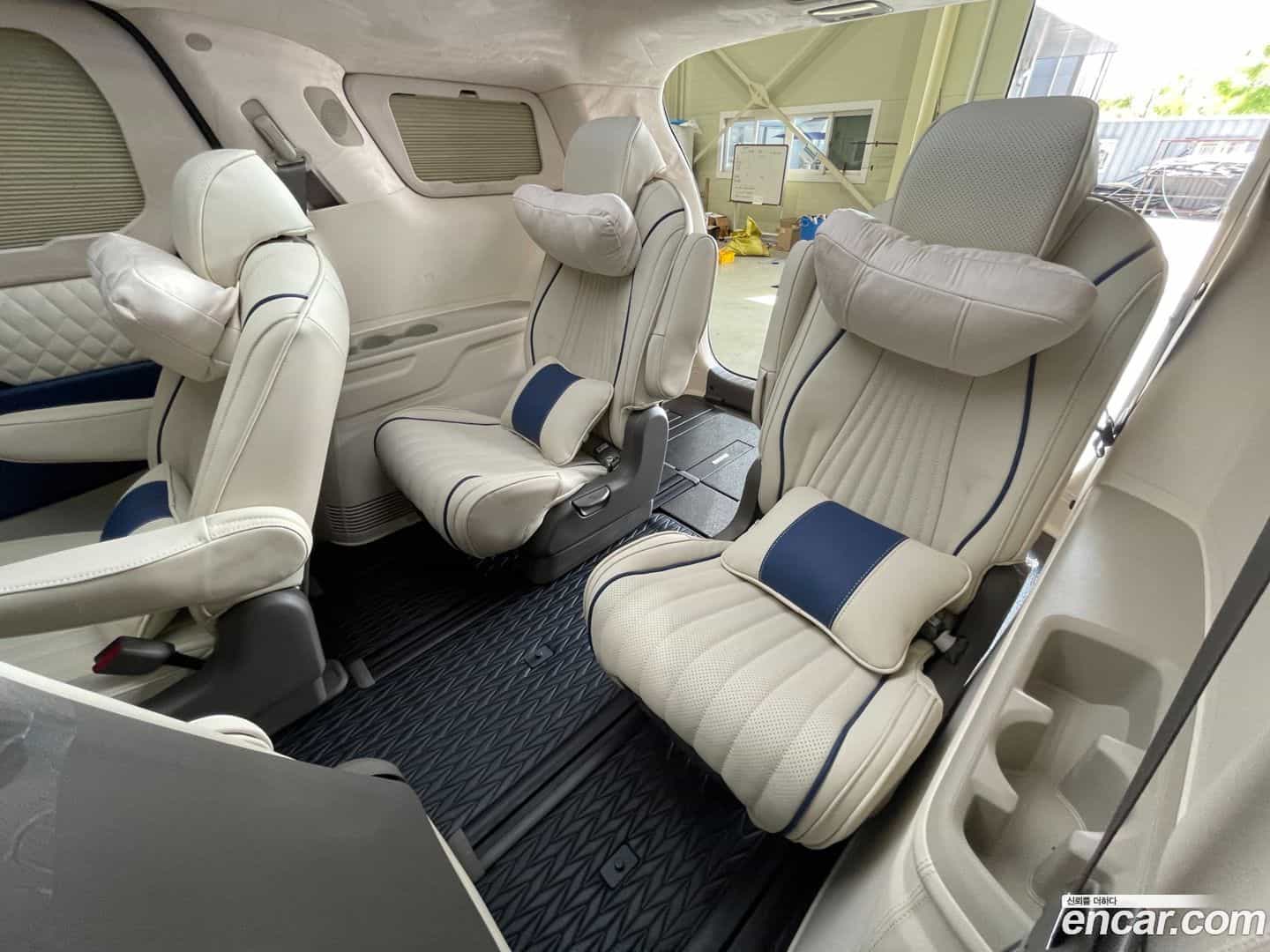 Canival Kia 2023.4-OPTION-023
