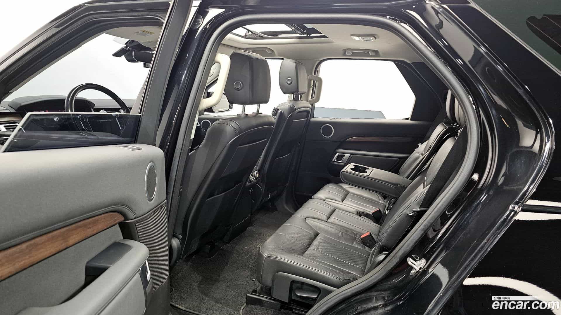 Discovery Land Rover 2018.8-OPTION-015