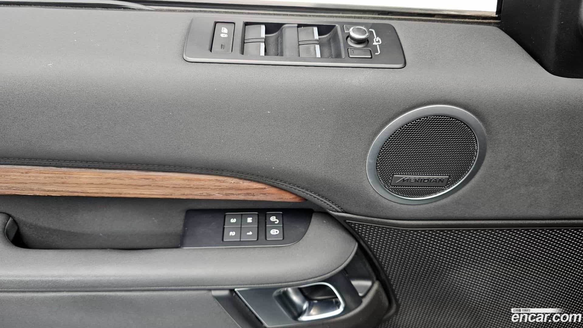 Discovery Land Rover 2018.8-OPTION-018