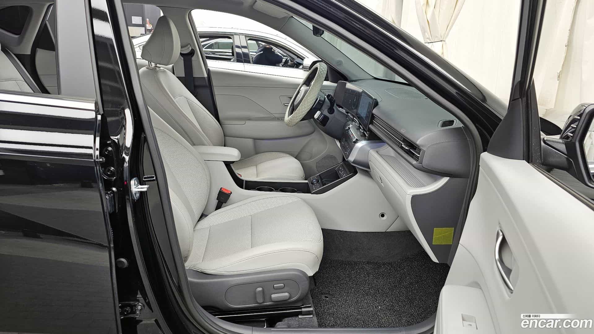 Kona Hyundai 2023.6-OPTION-015
