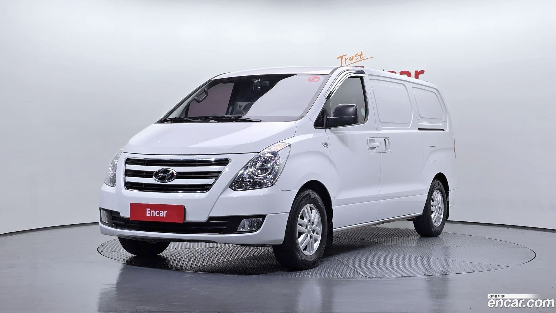 Main__Slider__Photo:Starex Hyundai 2017.8-0