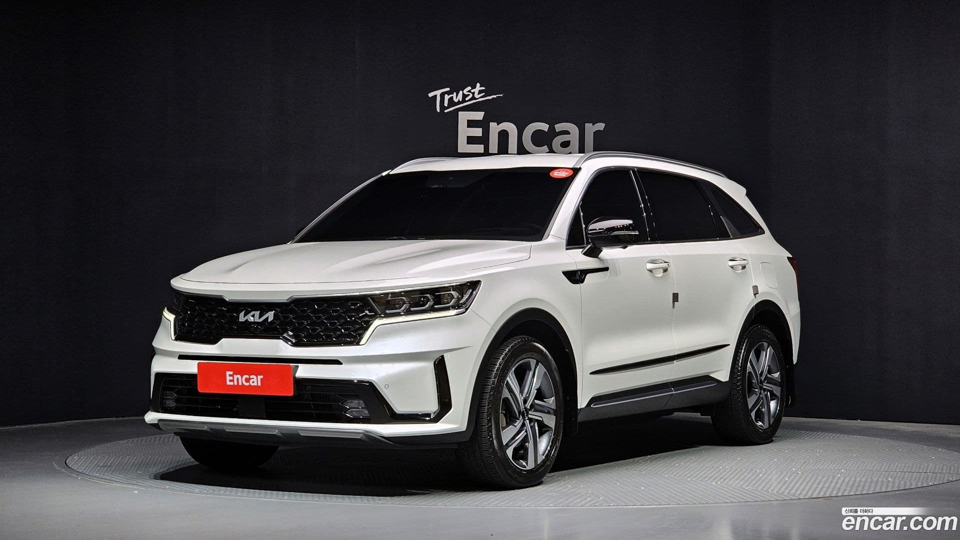 Main__Slider__Photo:Sorento Kia 2022.0-0