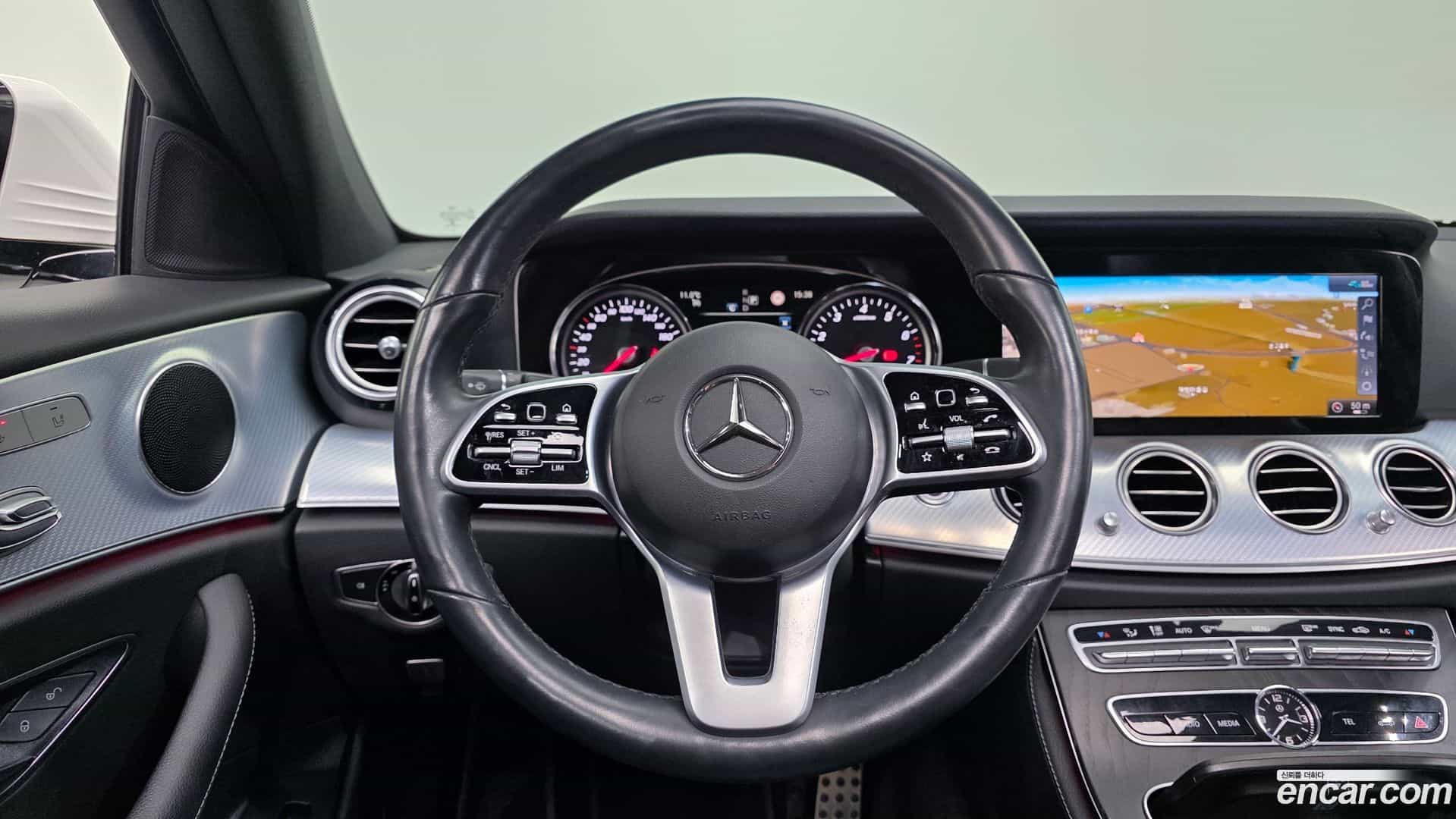 E-Class Mercedes-Benz 2020.2-OPTION-018