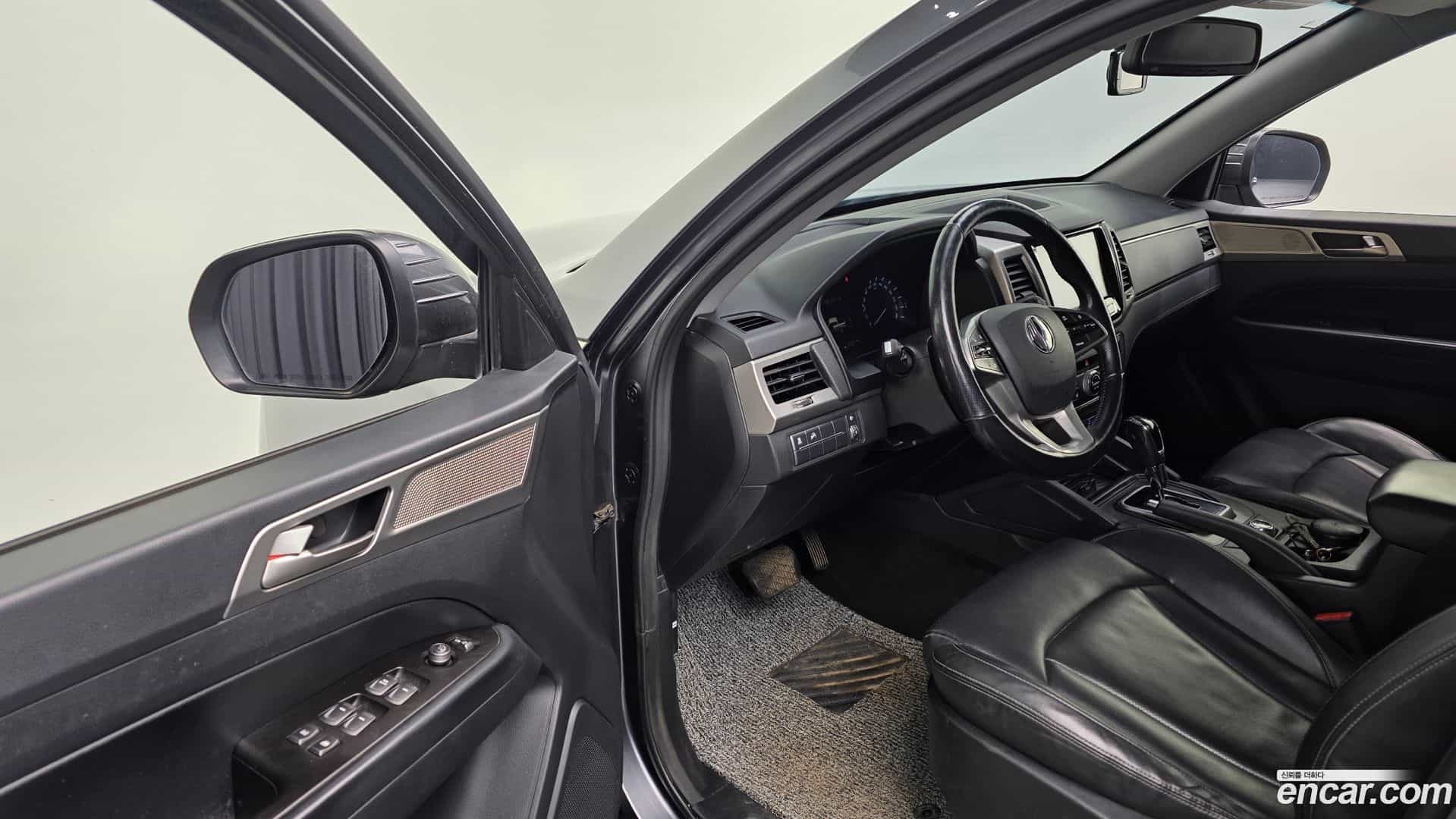 Rexton KG Mobility 2018.6-OPTION-015