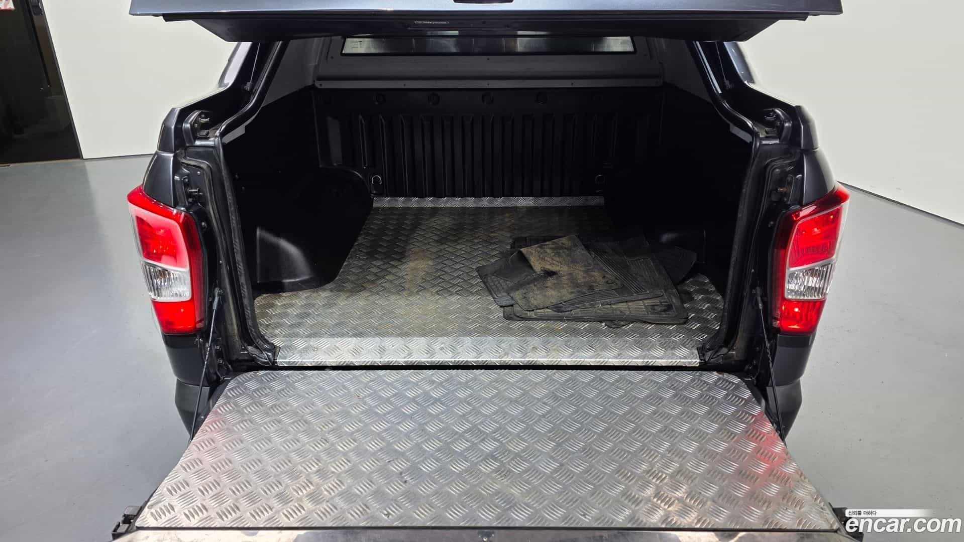 Rexton KG Mobility 2018.6-OPTION-024
