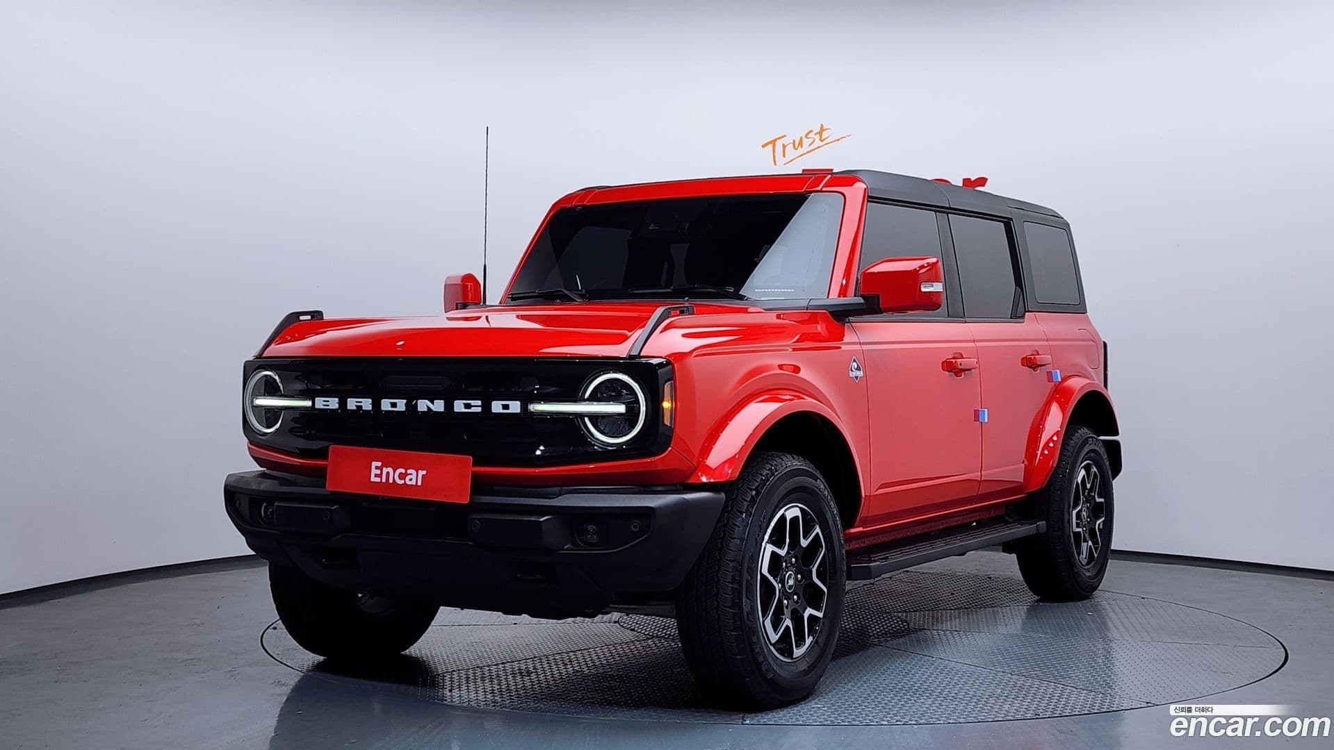 Main__Slider__Photo:Bronco Ford 2024.9-0