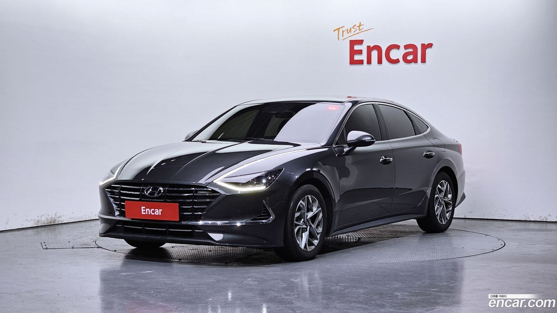Main__Slider__Photo:Sonata Hyundai 2019.4-0