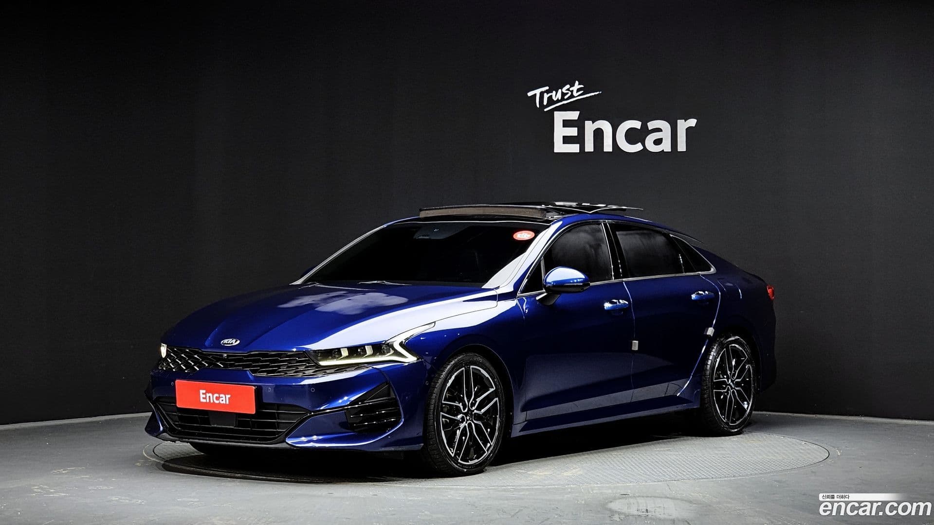 Main__Slider__Photo:K5 Kia 2019.11-0