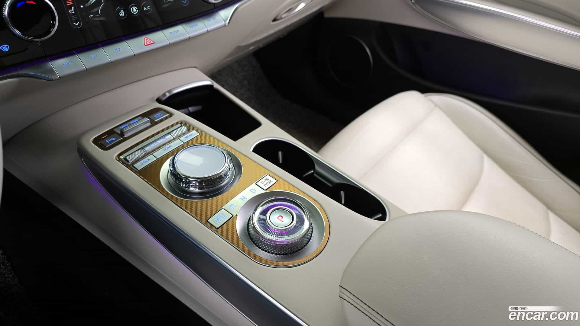 GV70 Genesis 2021.2-INNER-009
