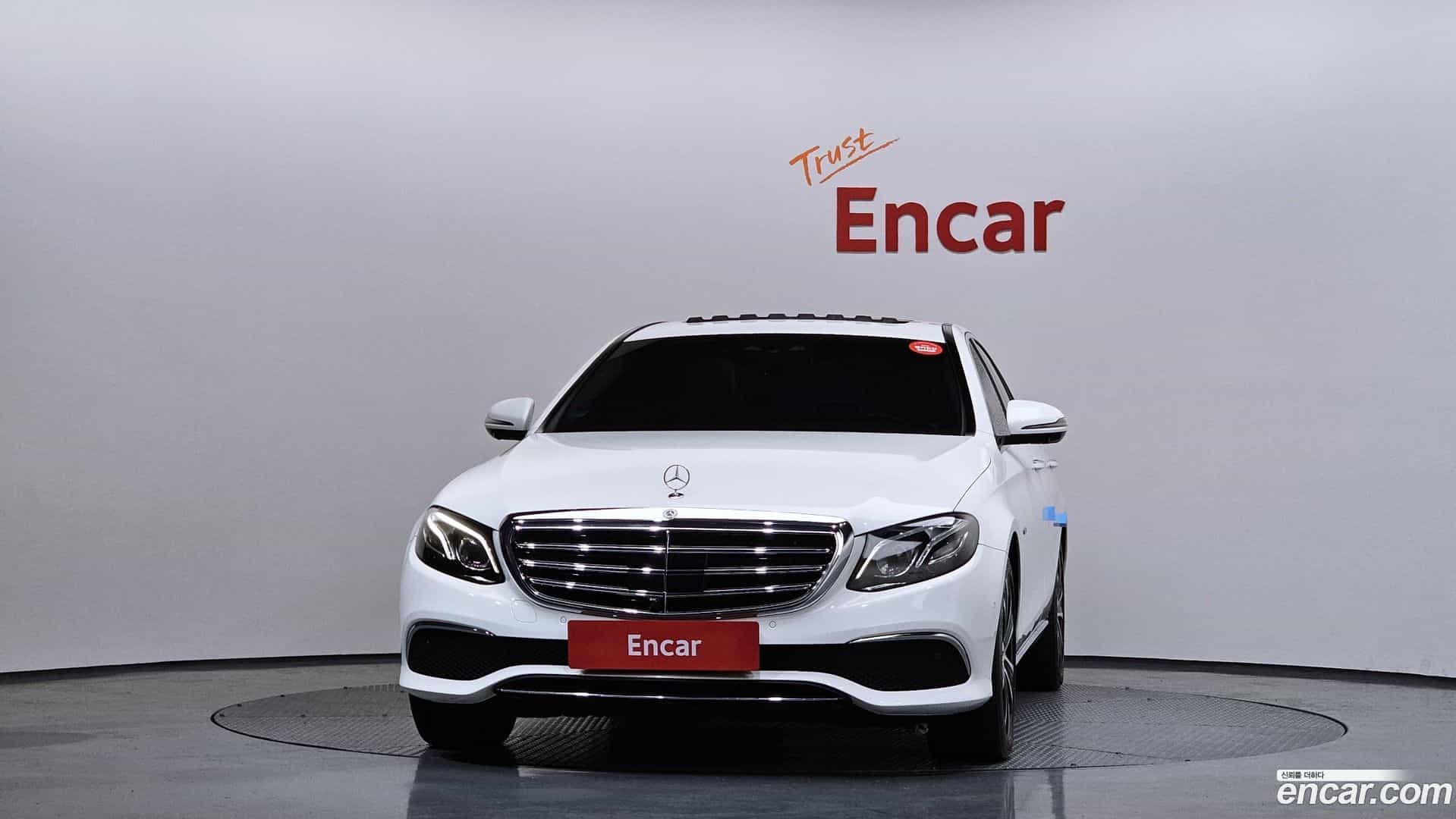 E-Class Mercedes-Benz 2020.3-OUTER-003