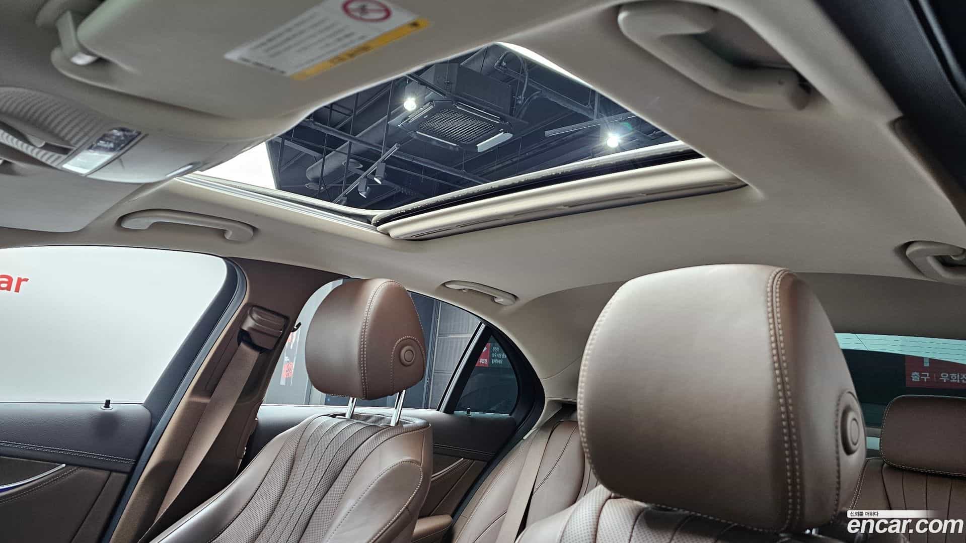E-Class Mercedes-Benz 2020.3-OPTION-023
