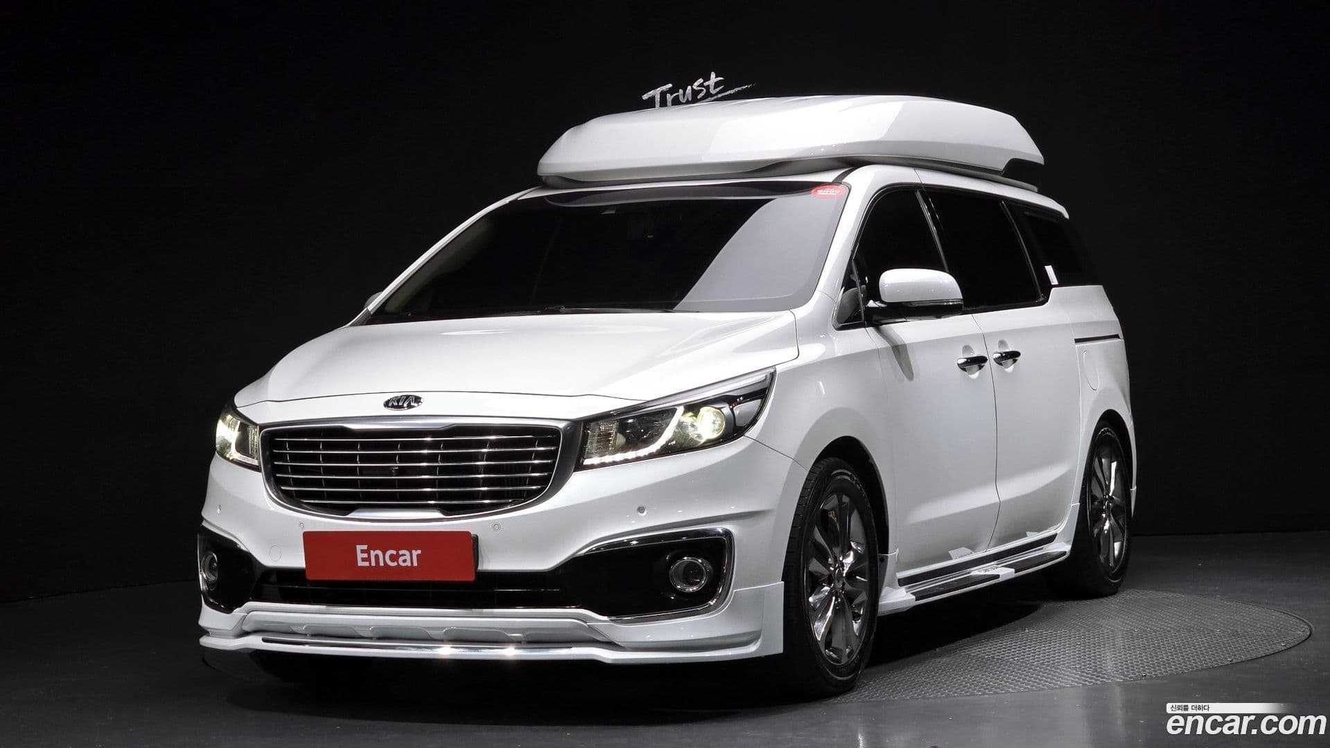 Main__Slider__Photo:Canival Kia 2016.0-0