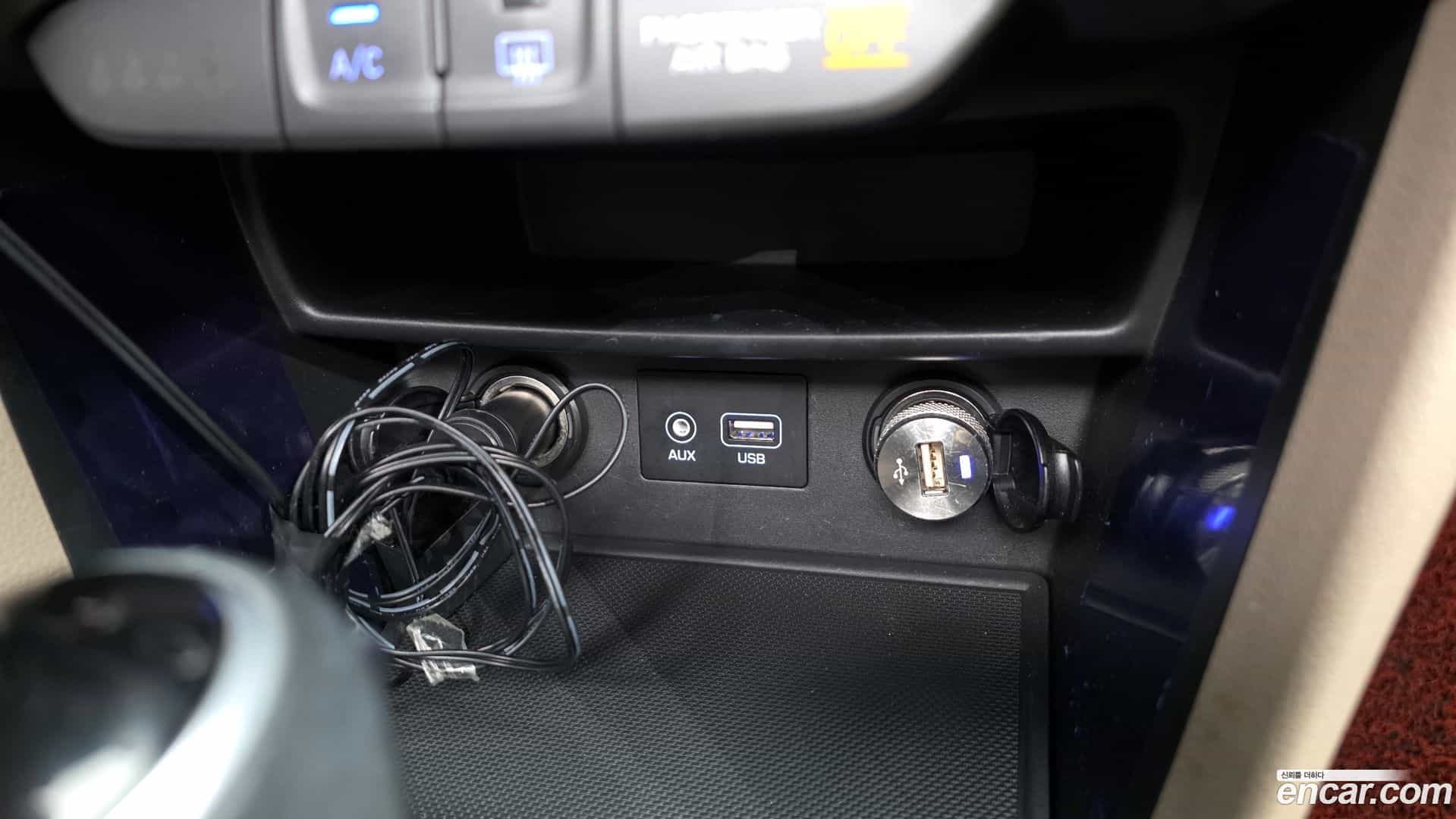 Kona Hyundai 2017.8-OPTION-023