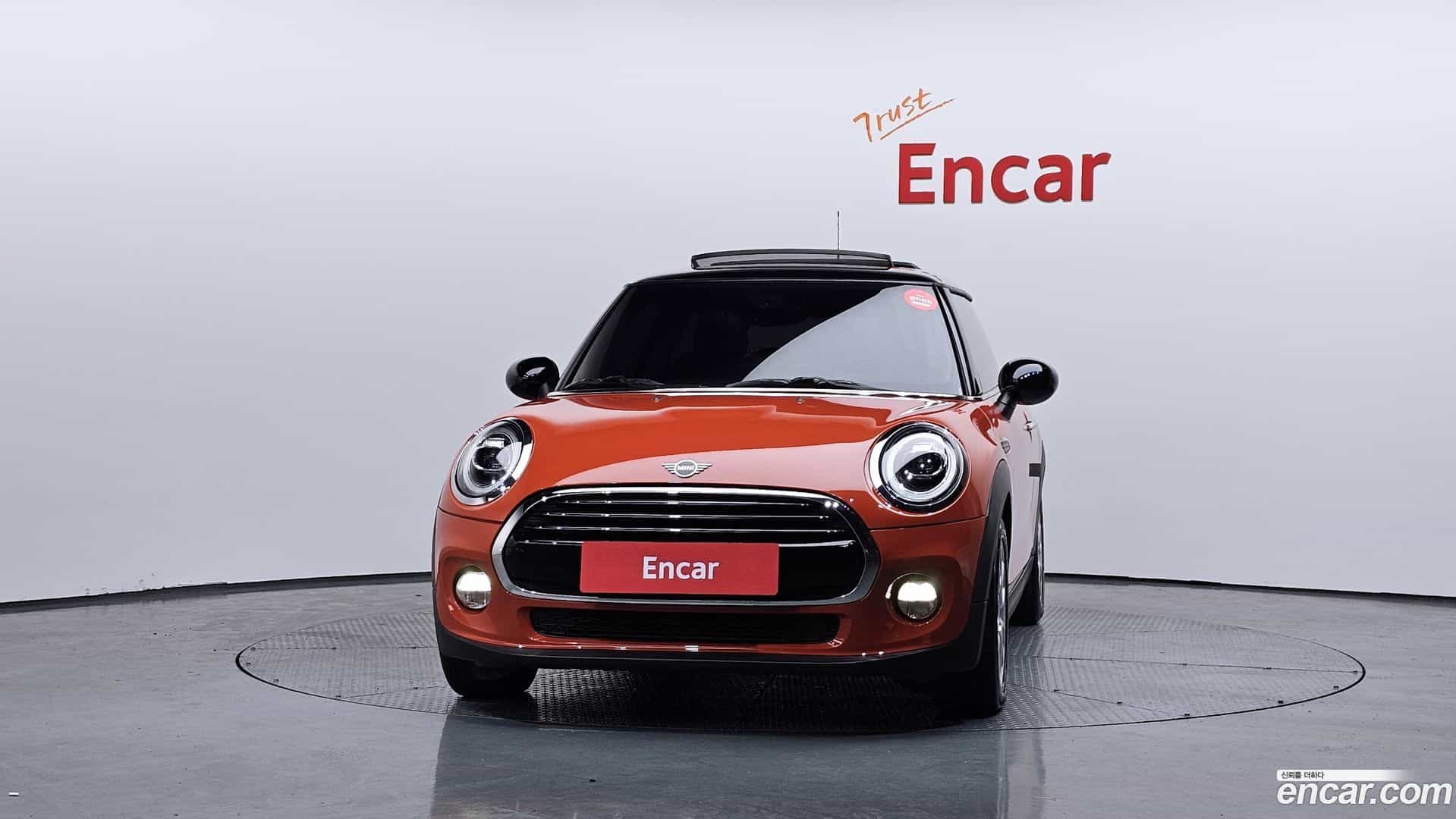 Cooper Mini 2019.2-OUTER-003