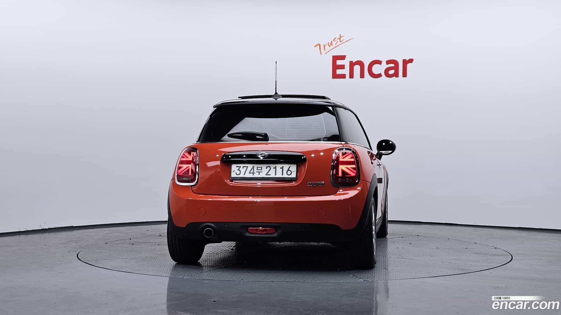 Cooper Mini 2019.2-OUTER-004