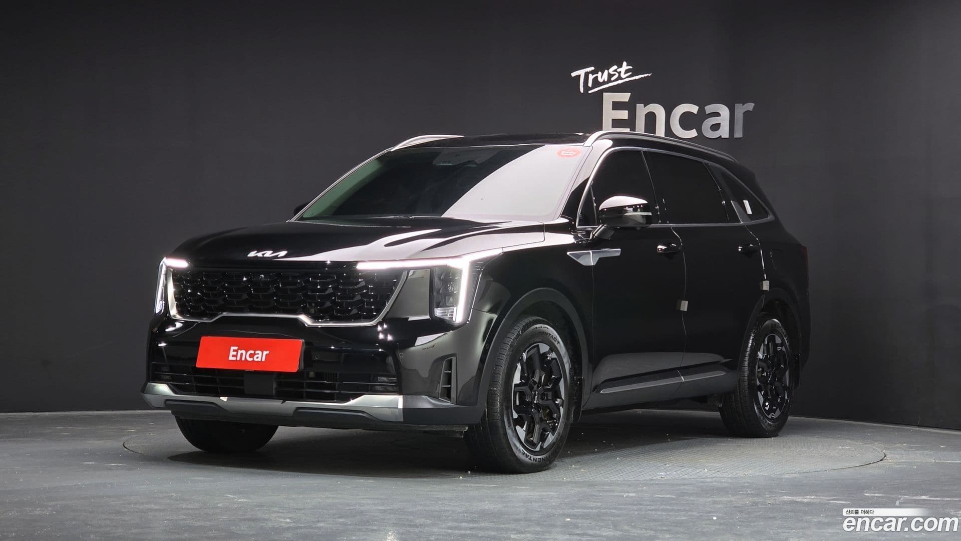 Main__Slider__Photo:Sorento Kia 2024.0-0