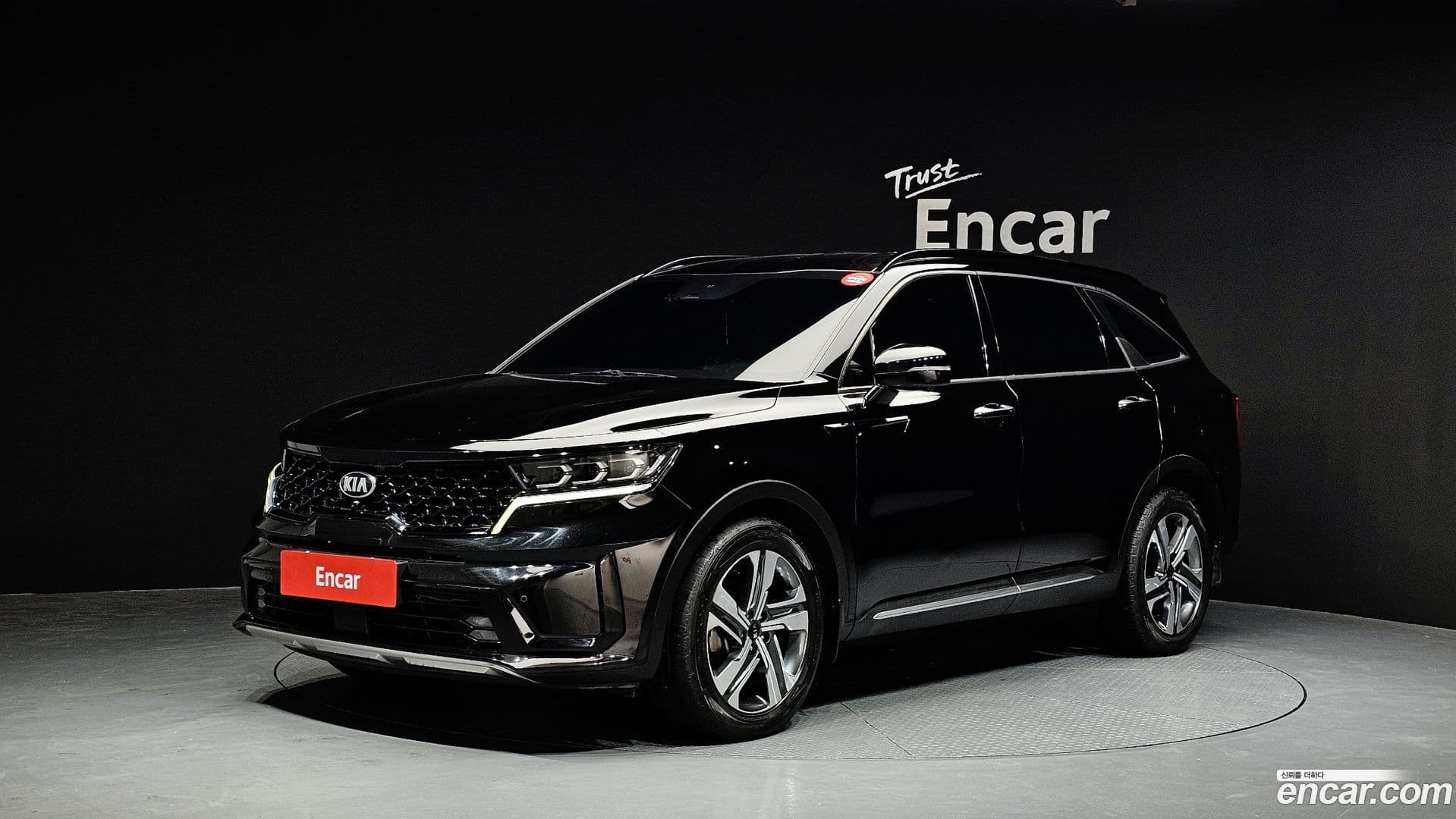 Main__Slider__Photo:Sorento Kia 2021.0-0