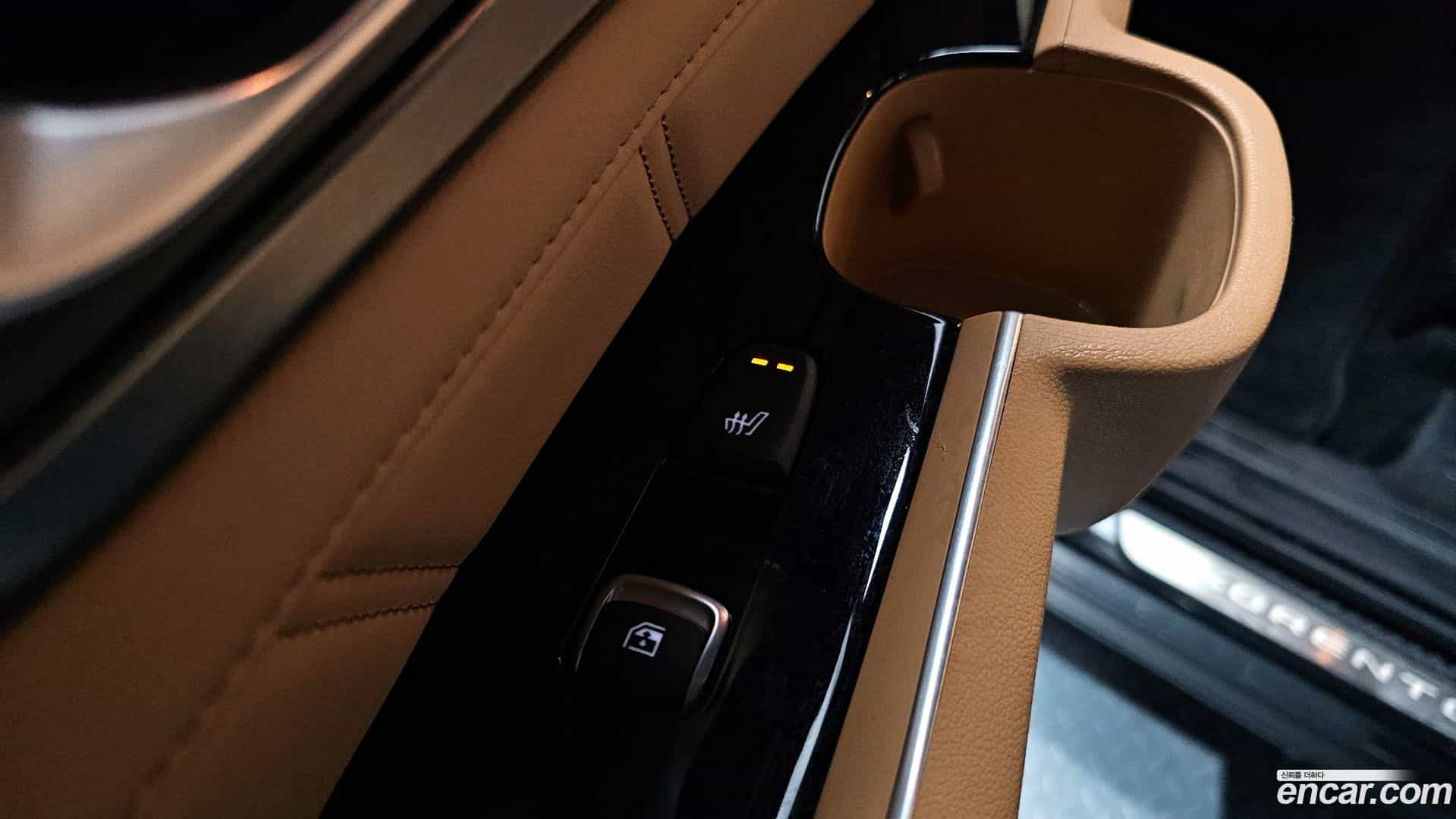 Sorento Kia 2021.0-OPTION-023