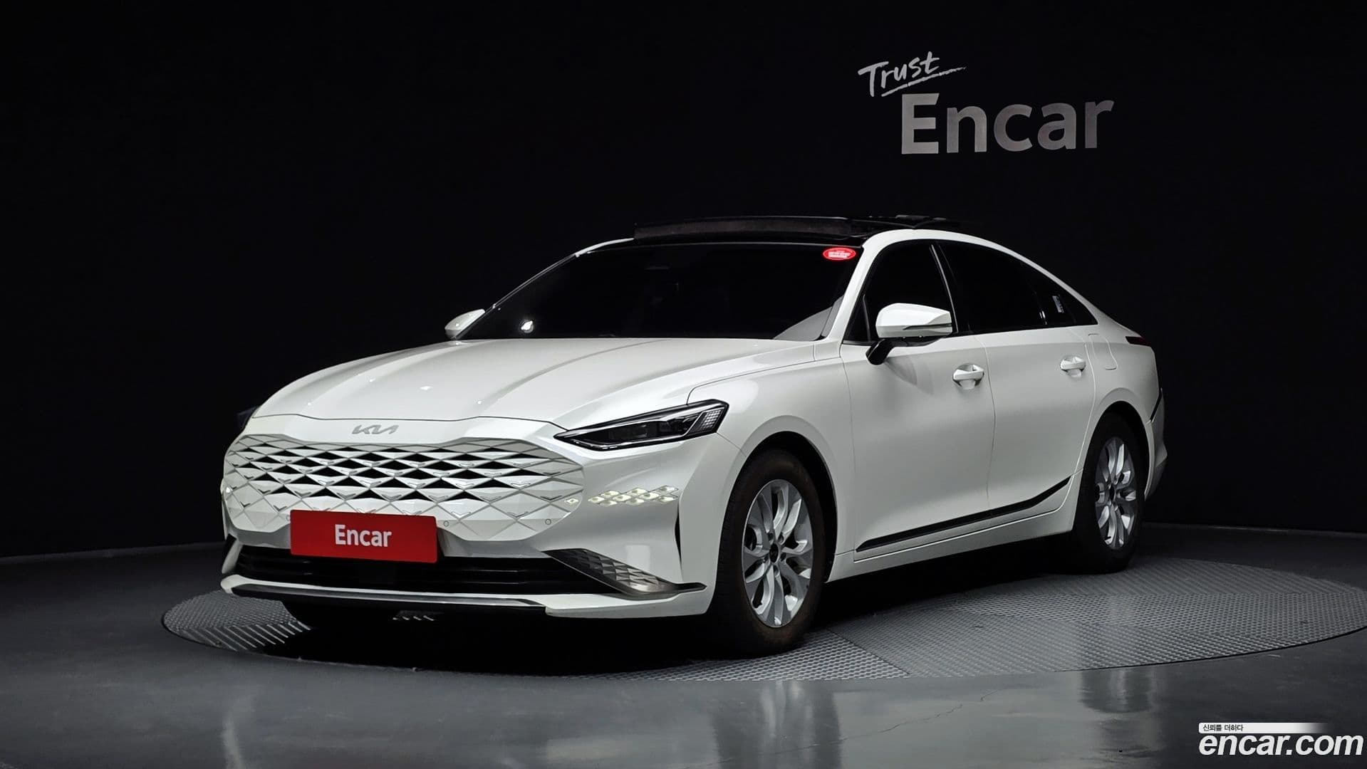 Main__Slider__Photo:K8 Kia 2021.6-0