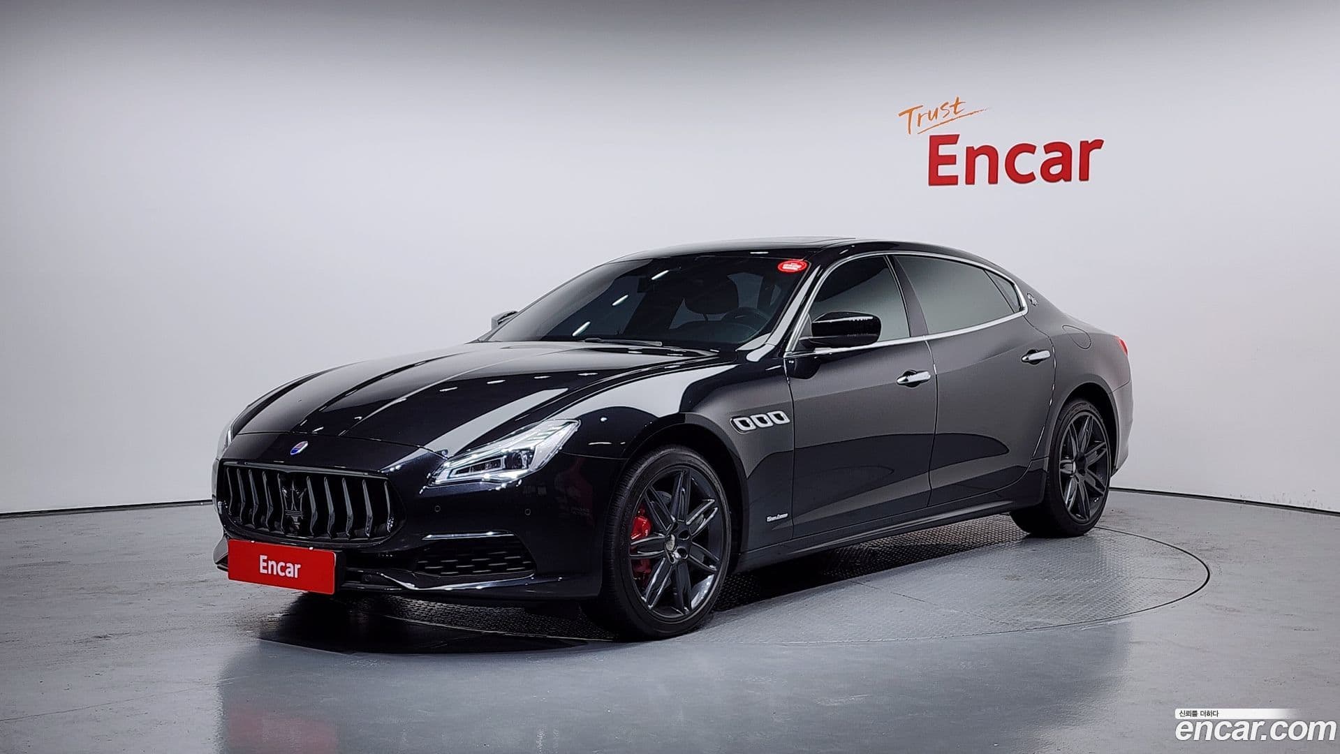 Main__Slider__Photo:Quattroporte Maserati 2020.11-0