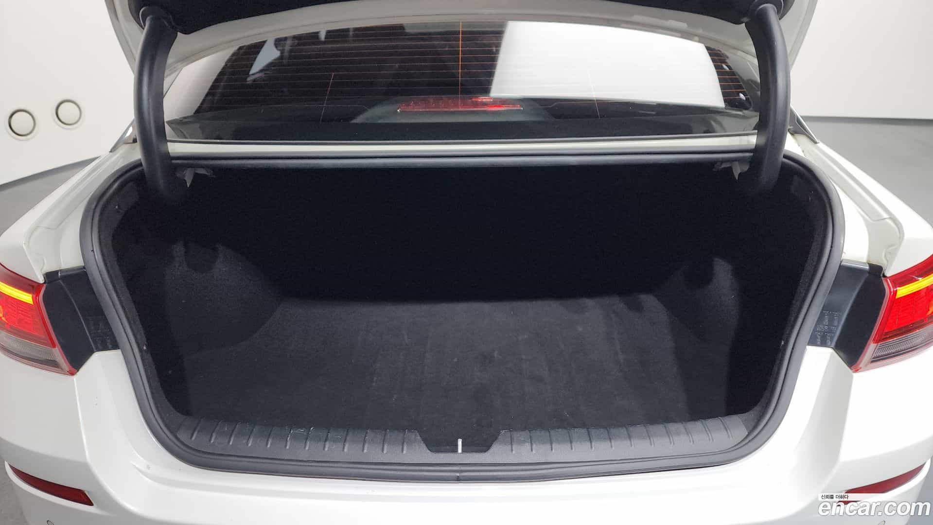 K5 Kia 2018.2-OPTION-024