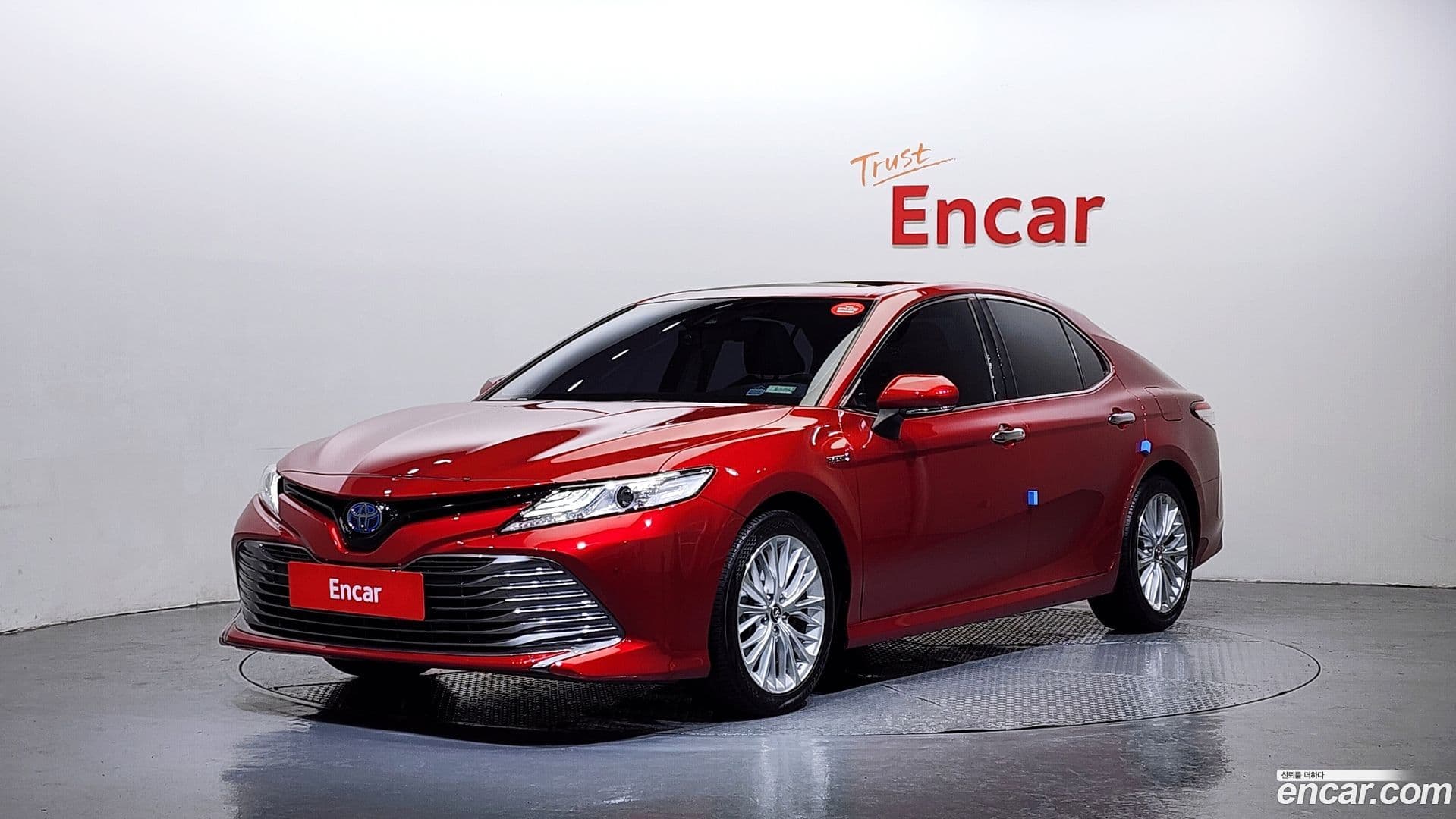 Main__Slider__Photo:Camry Toyota 2017.9-0