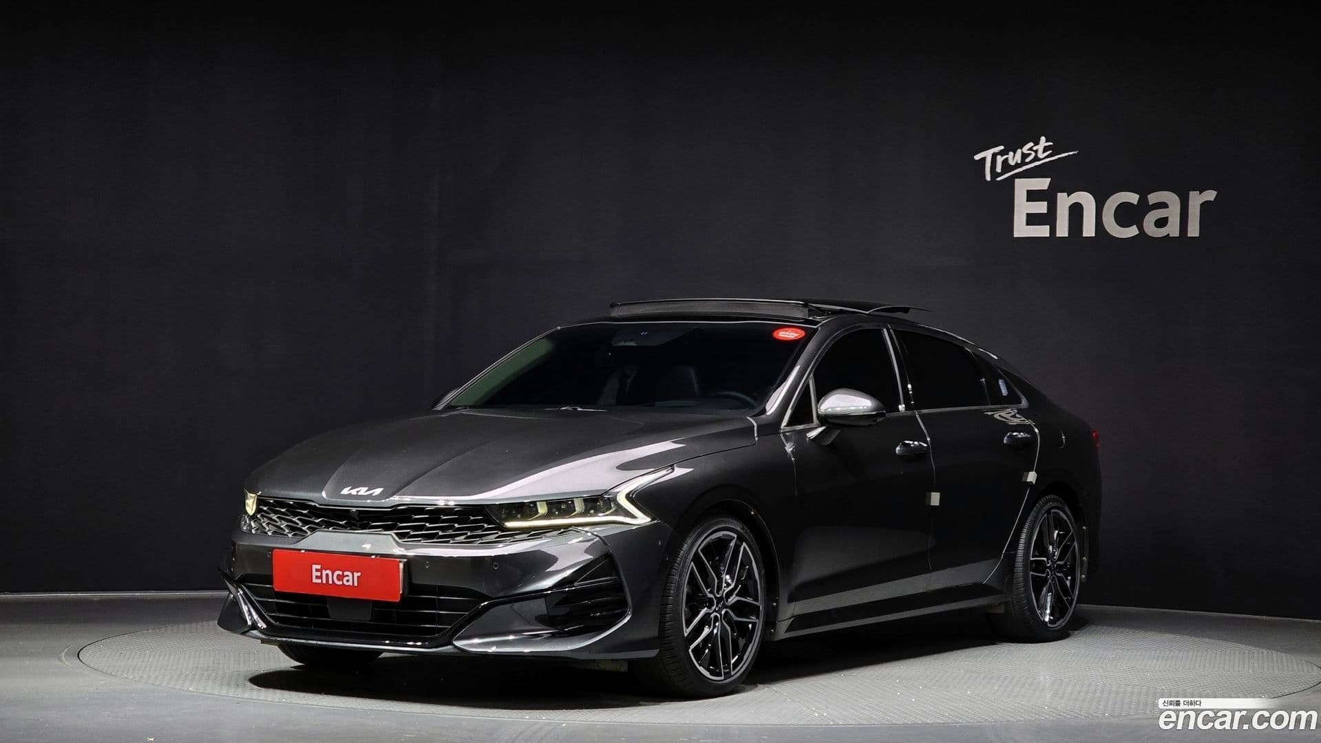 Main__Slider__Photo:K5 Kia 2021.10-0