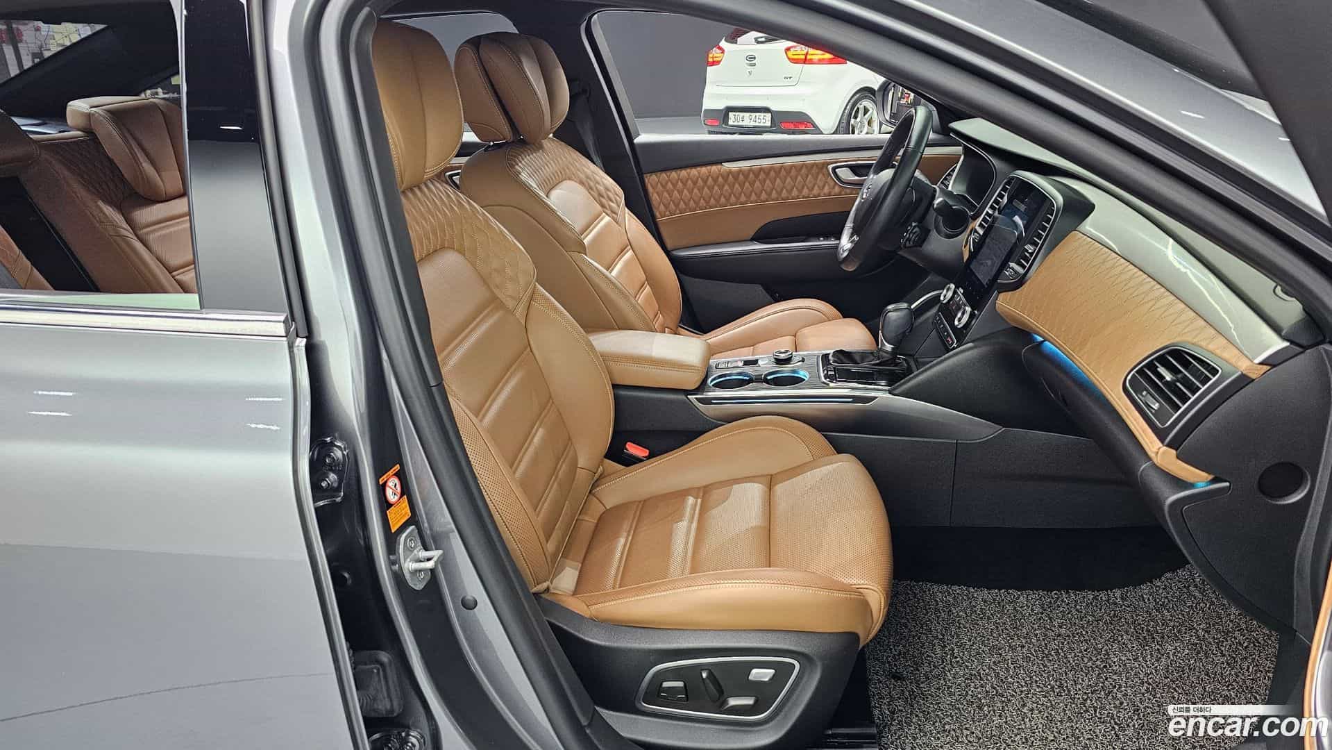 SM6 Renault Korea 2021.0-INNER-010