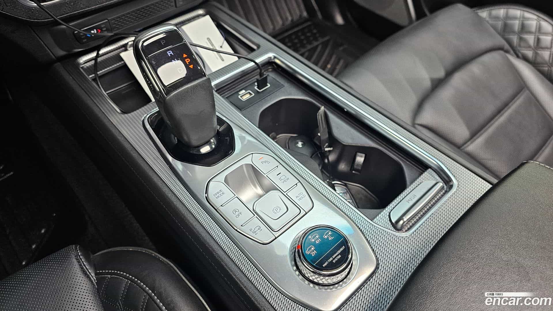 Rexton KG Mobility 2022.10-INNER-009