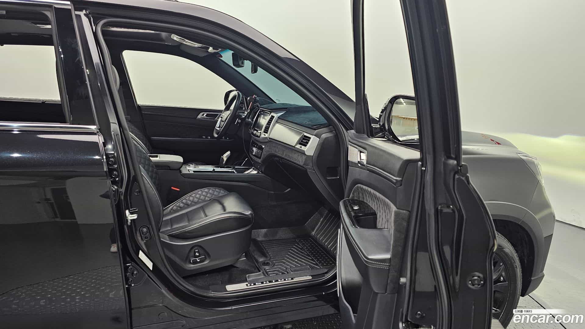 Rexton KG Mobility 2022.10-OPTION-015