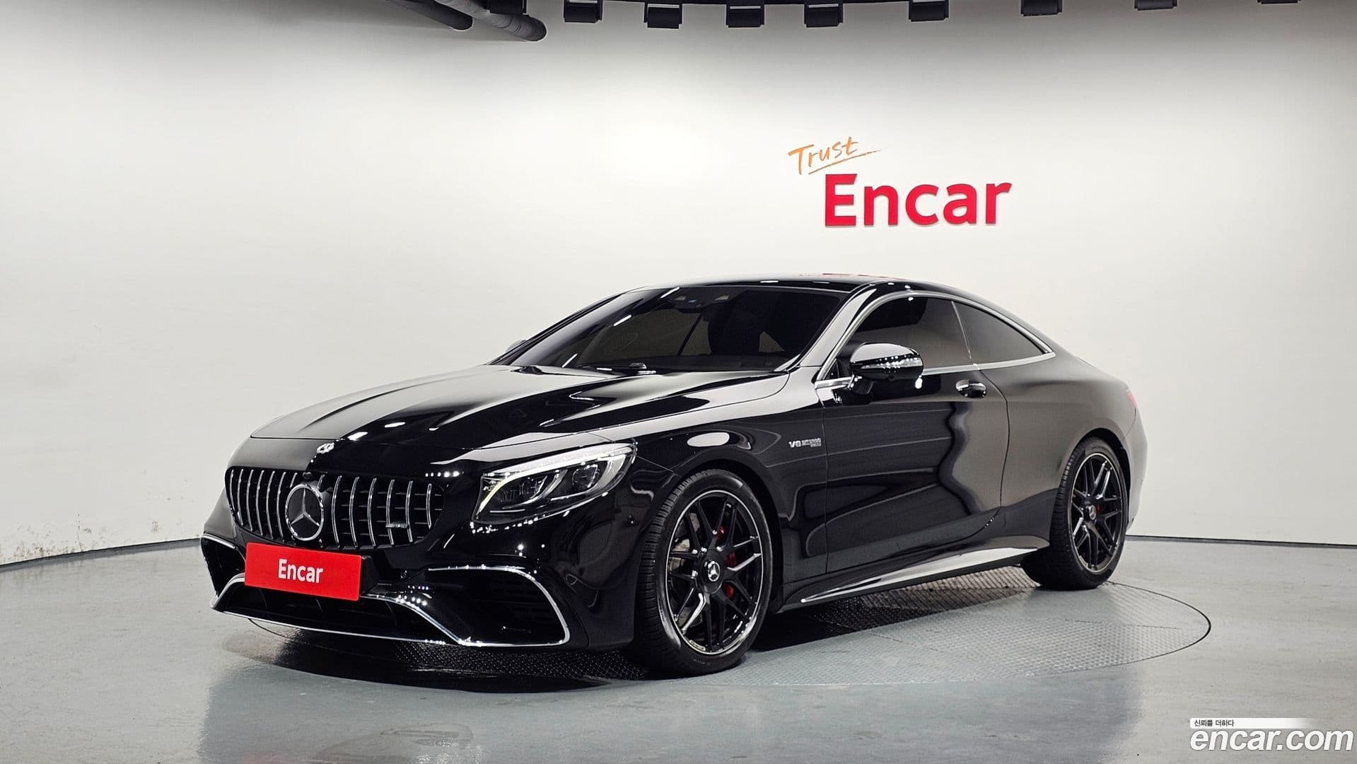 Main__Slider__Photo:S-Class Mercedes-Benz 2018.11-0