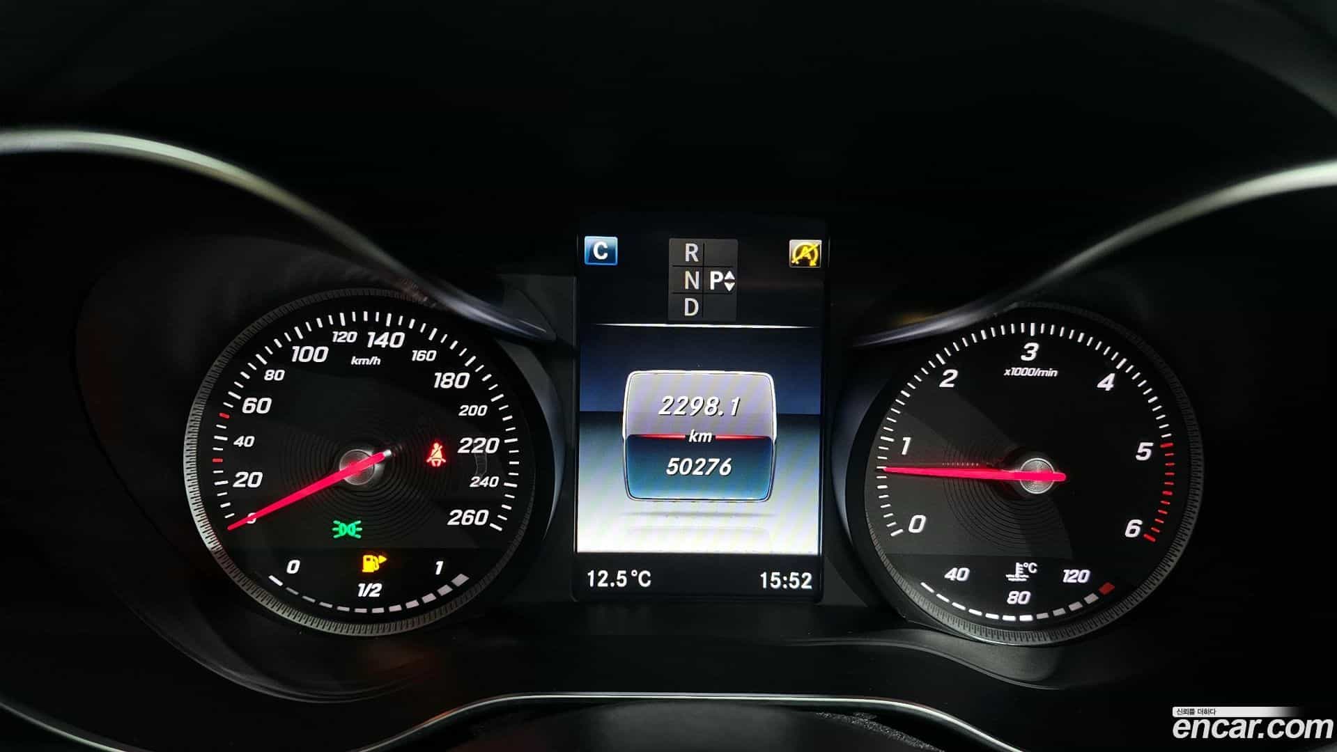 C-Class Mercedes-Benz 2015.10-INNER-008