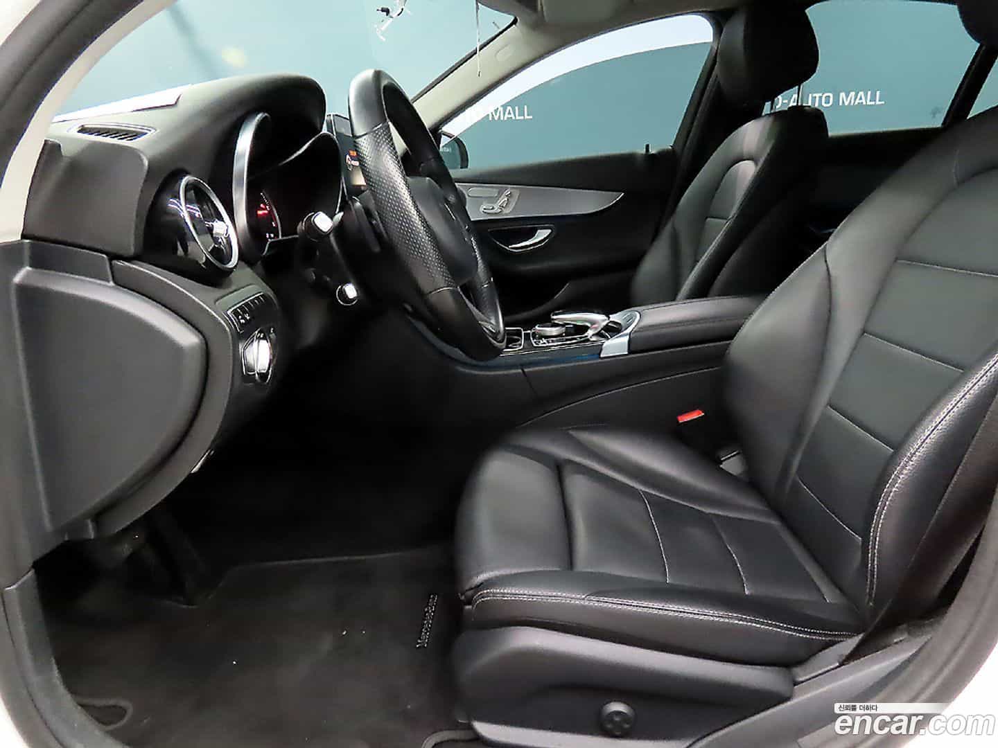 C-Class Mercedes-Benz 2015.10-INNER-006