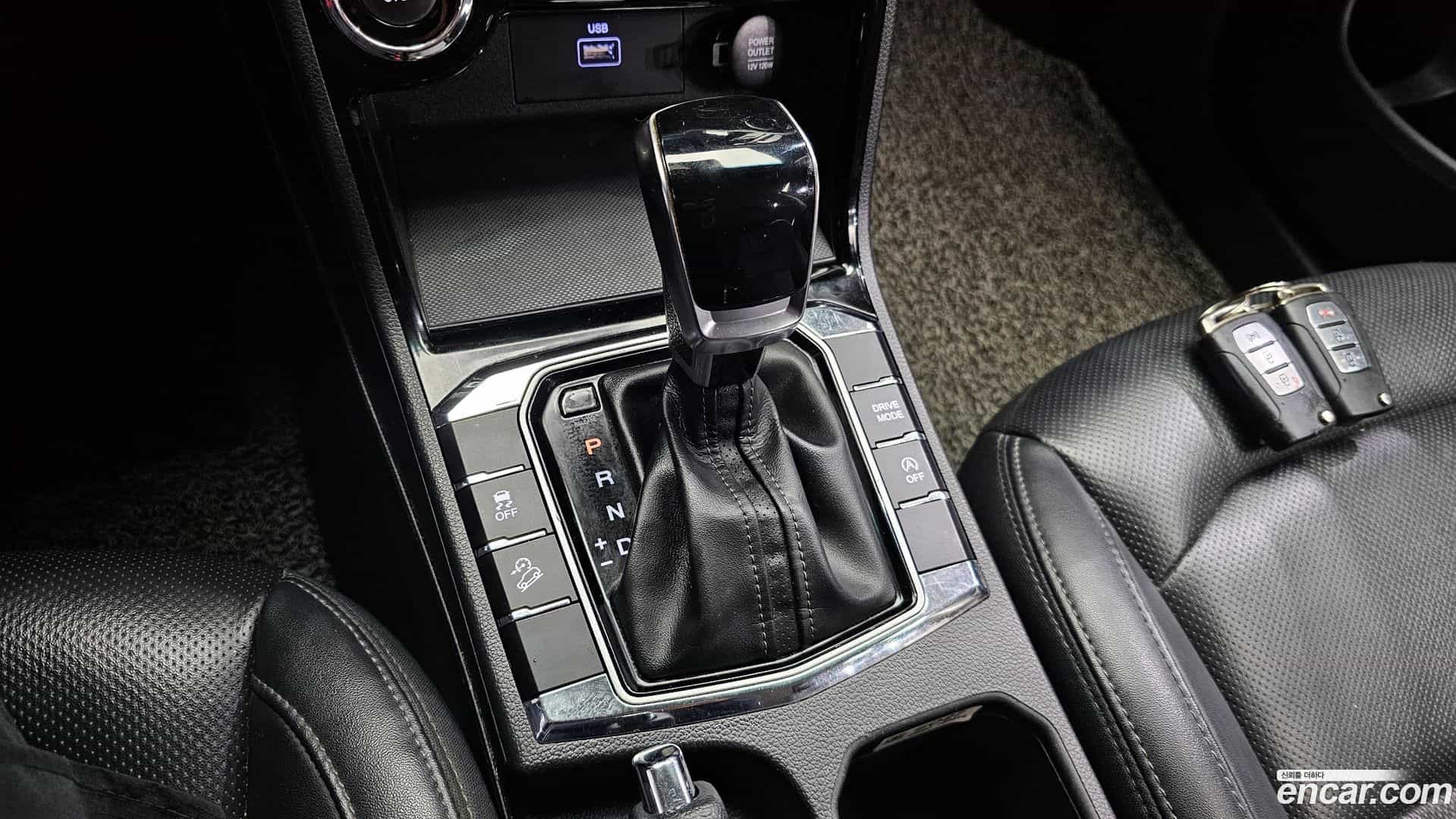KORANDO KG Mobility 2019.8-INNER-009