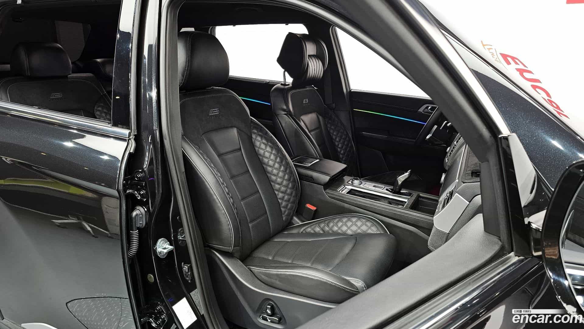 Rexton KG Mobility 2020.11-INNER-010