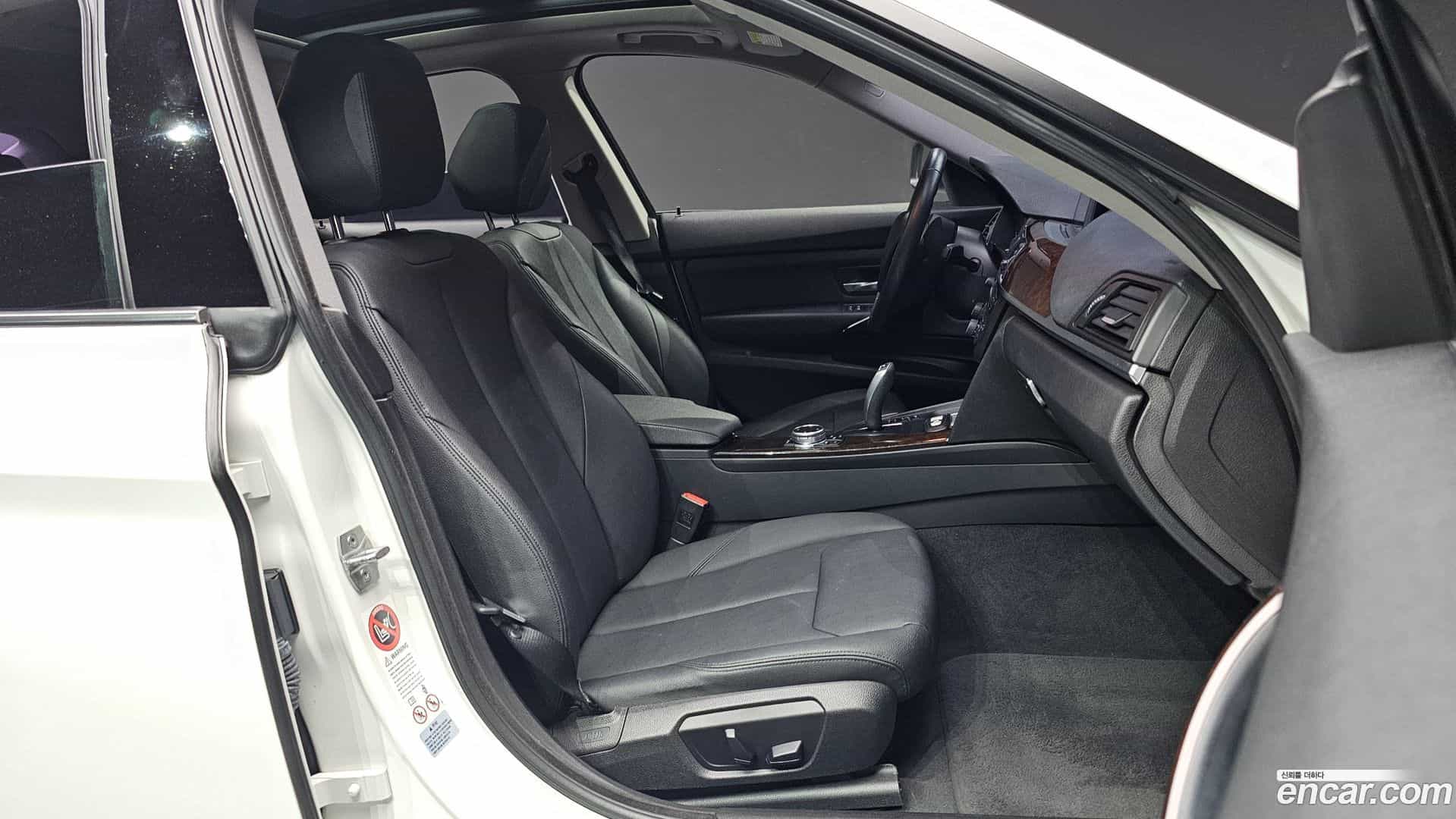 Gran Turismo BMW 2015.2-INNER-010