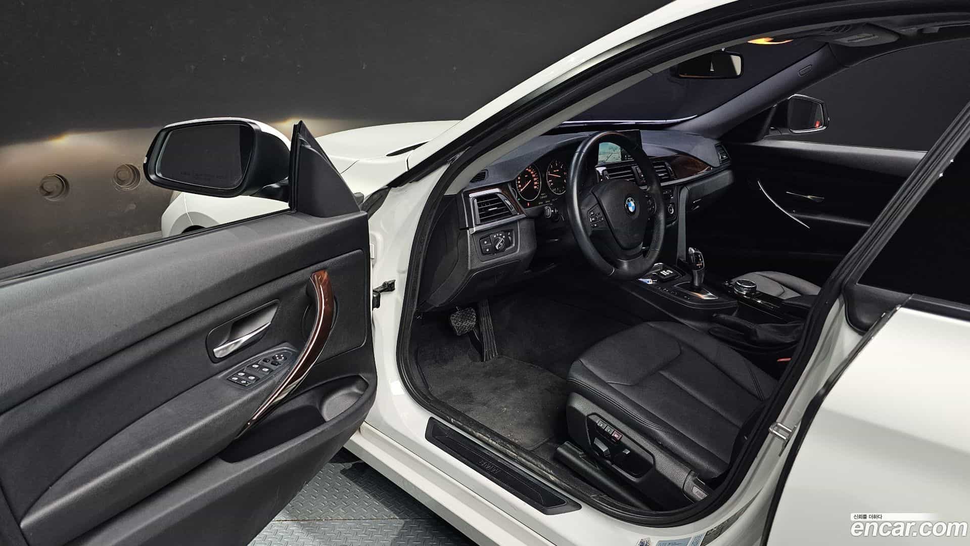 Gran Turismo BMW 2015.2-OPTION-015
