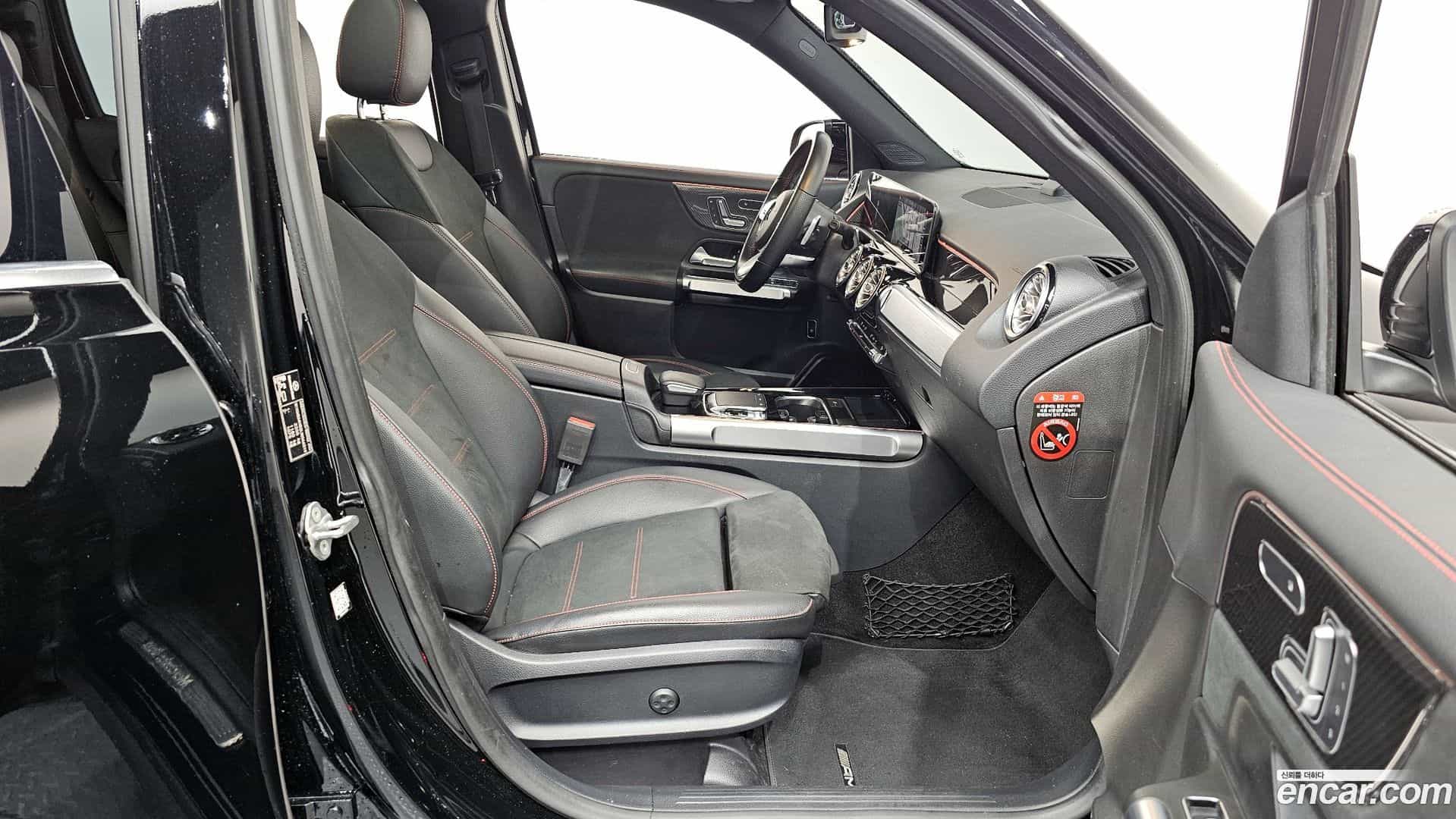 GLB-Class Mercedes-Benz 2020.9-OPTION-015