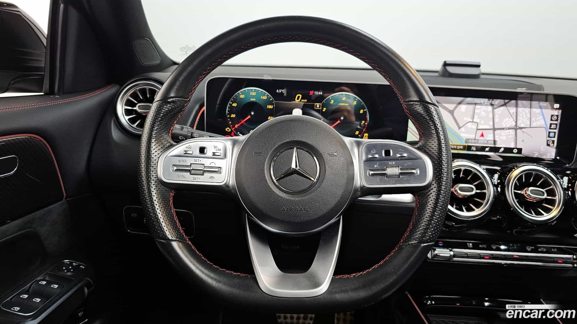 GLB-Class Mercedes-Benz 2020.9-OPTION-017
