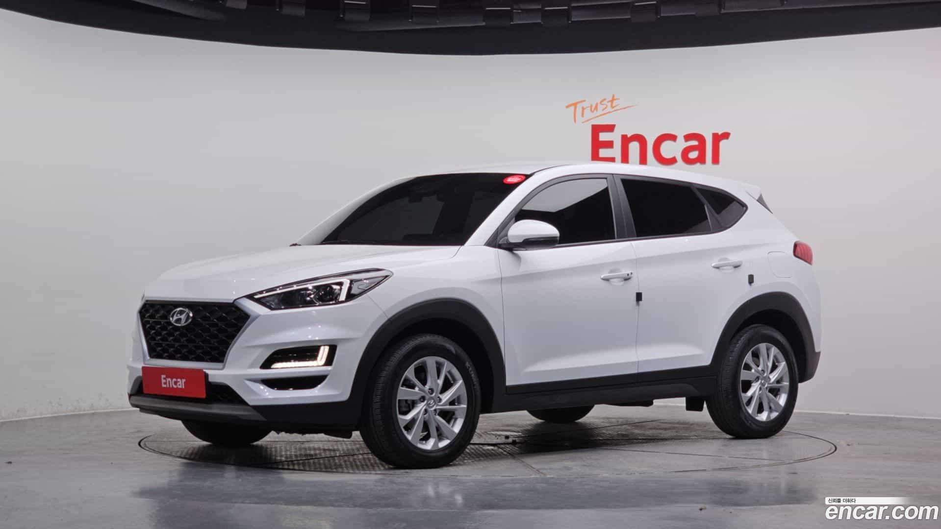 Tucson Hyundai 2019.3-OUTER-001