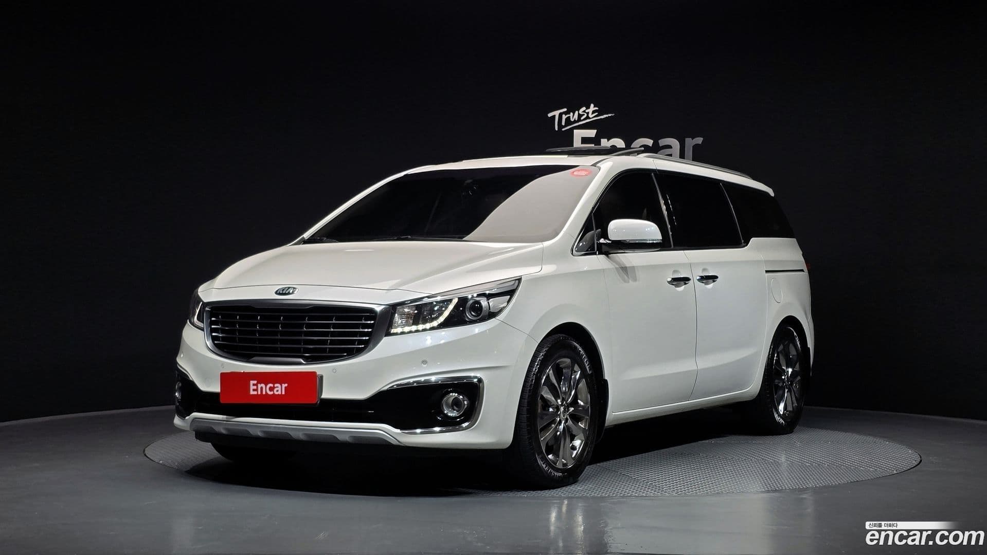Main__Slider__Photo:Canival Kia 2016.0-0