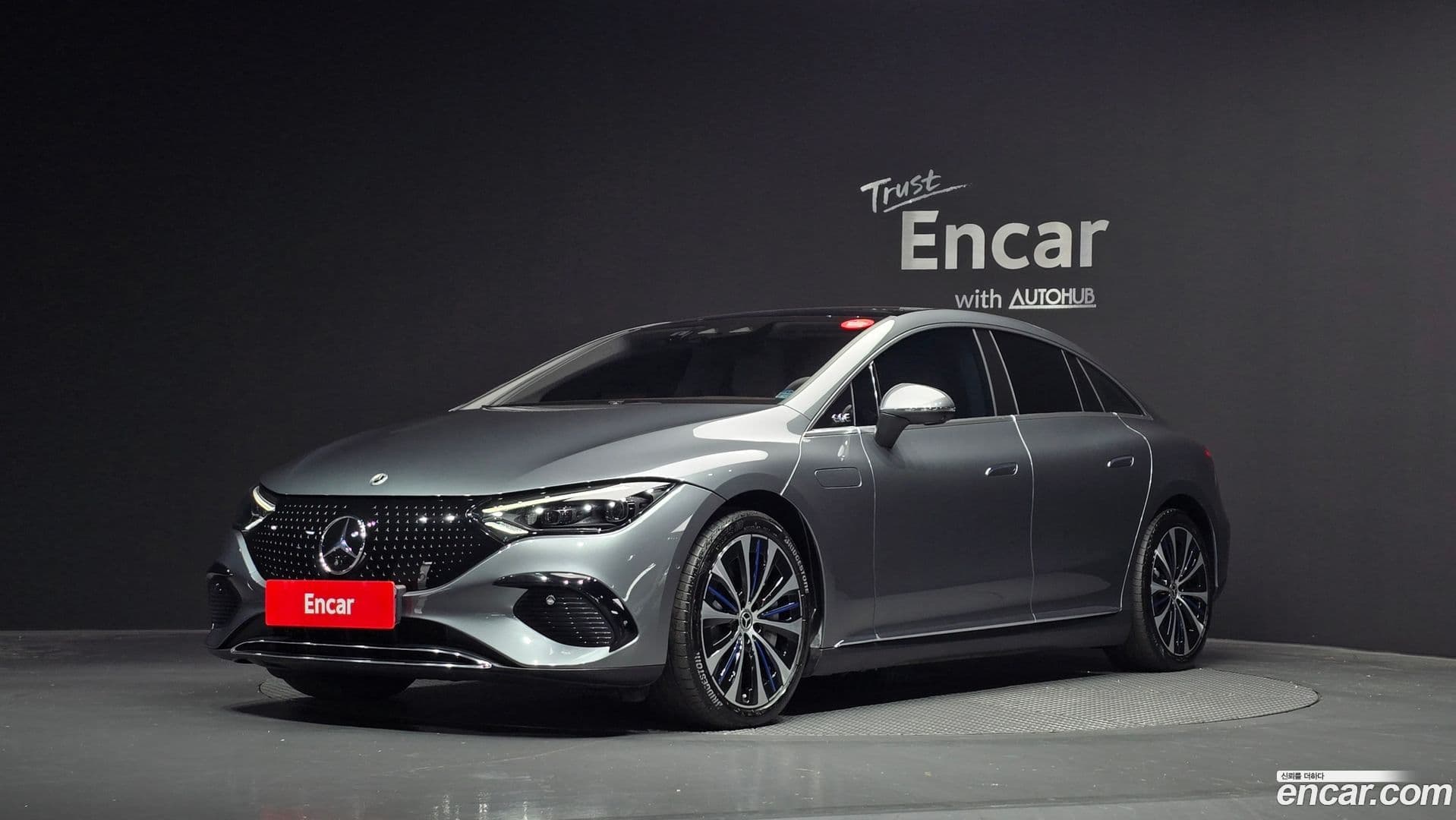Main__Slider__Photo:EQE Mercedes-Benz 2023.6-0