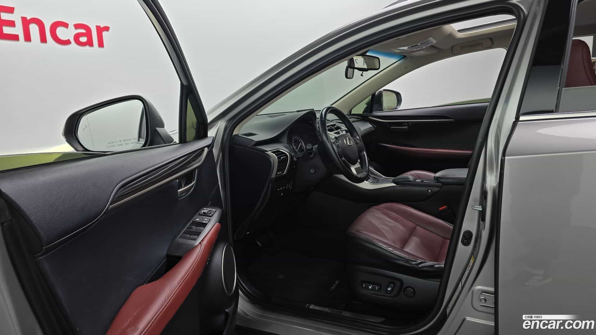 NX Lexus 2014.11-INNER-010