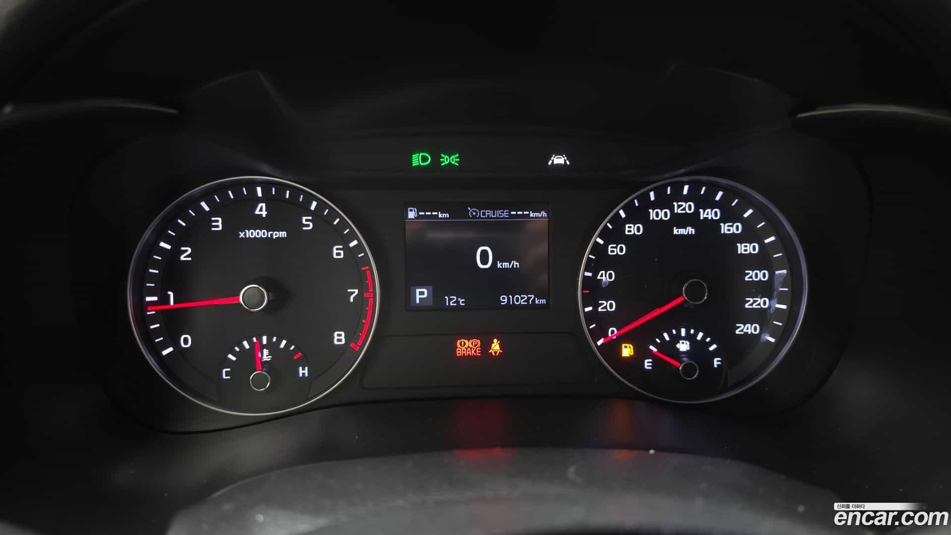 K3 Kia 2019.0-INNER-008