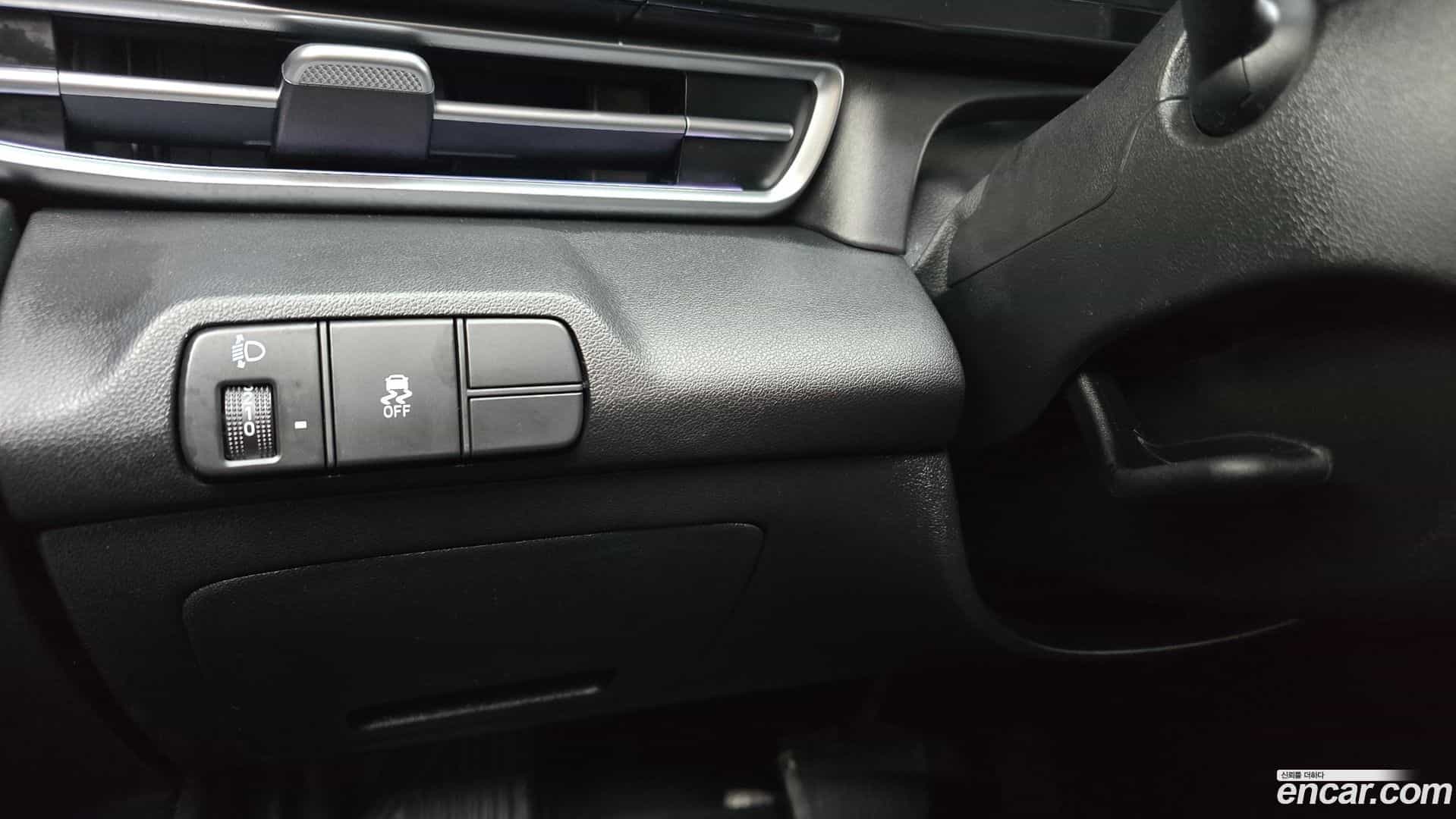 AVANTE Hyundai 2024.3-OPTION-022