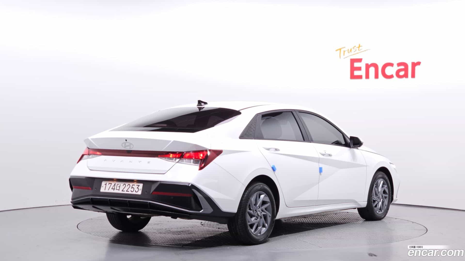 AVANTE Hyundai 2024.3-OUTER-002