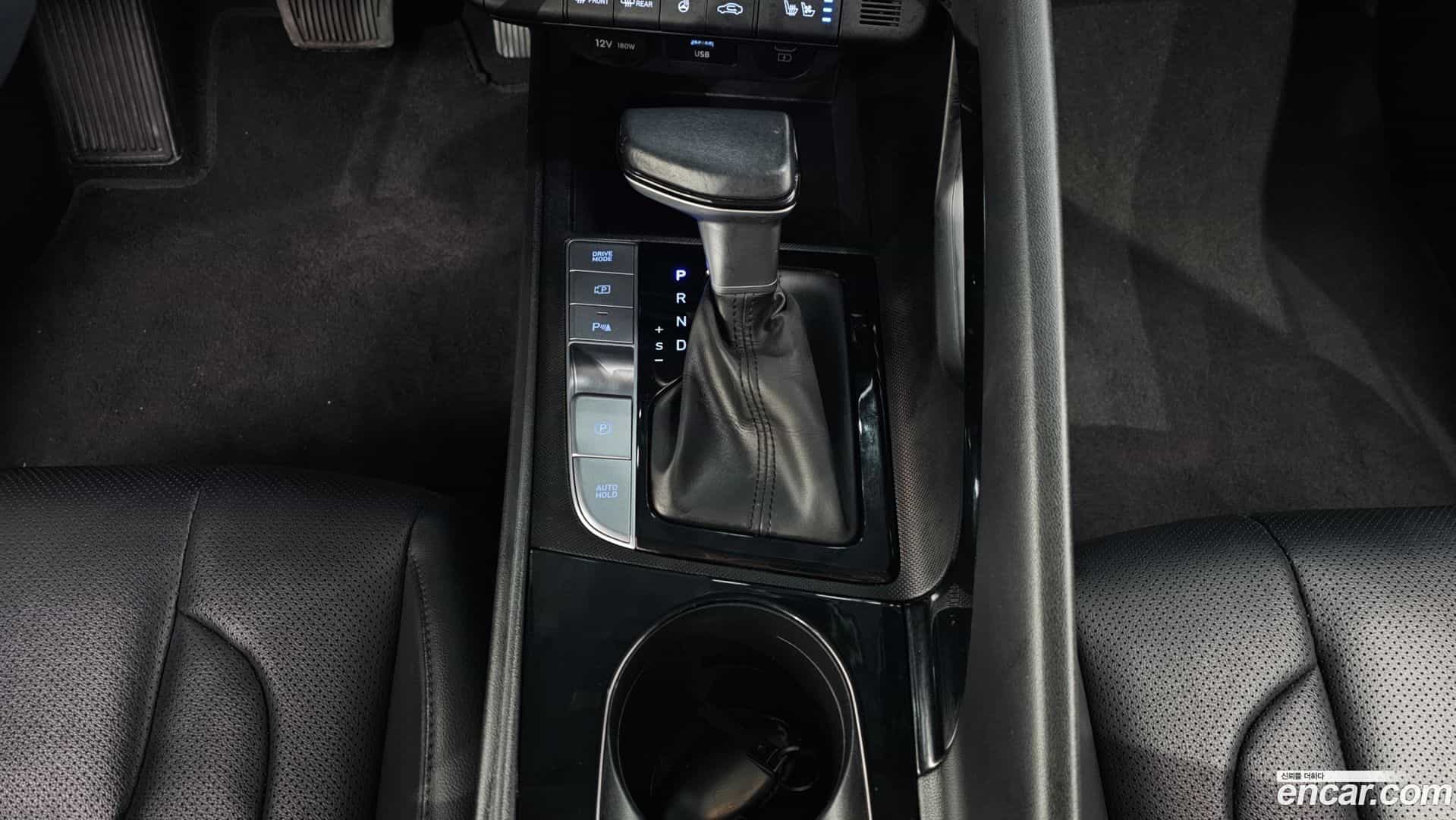 AVANTE Hyundai 2024.3-INNER-009