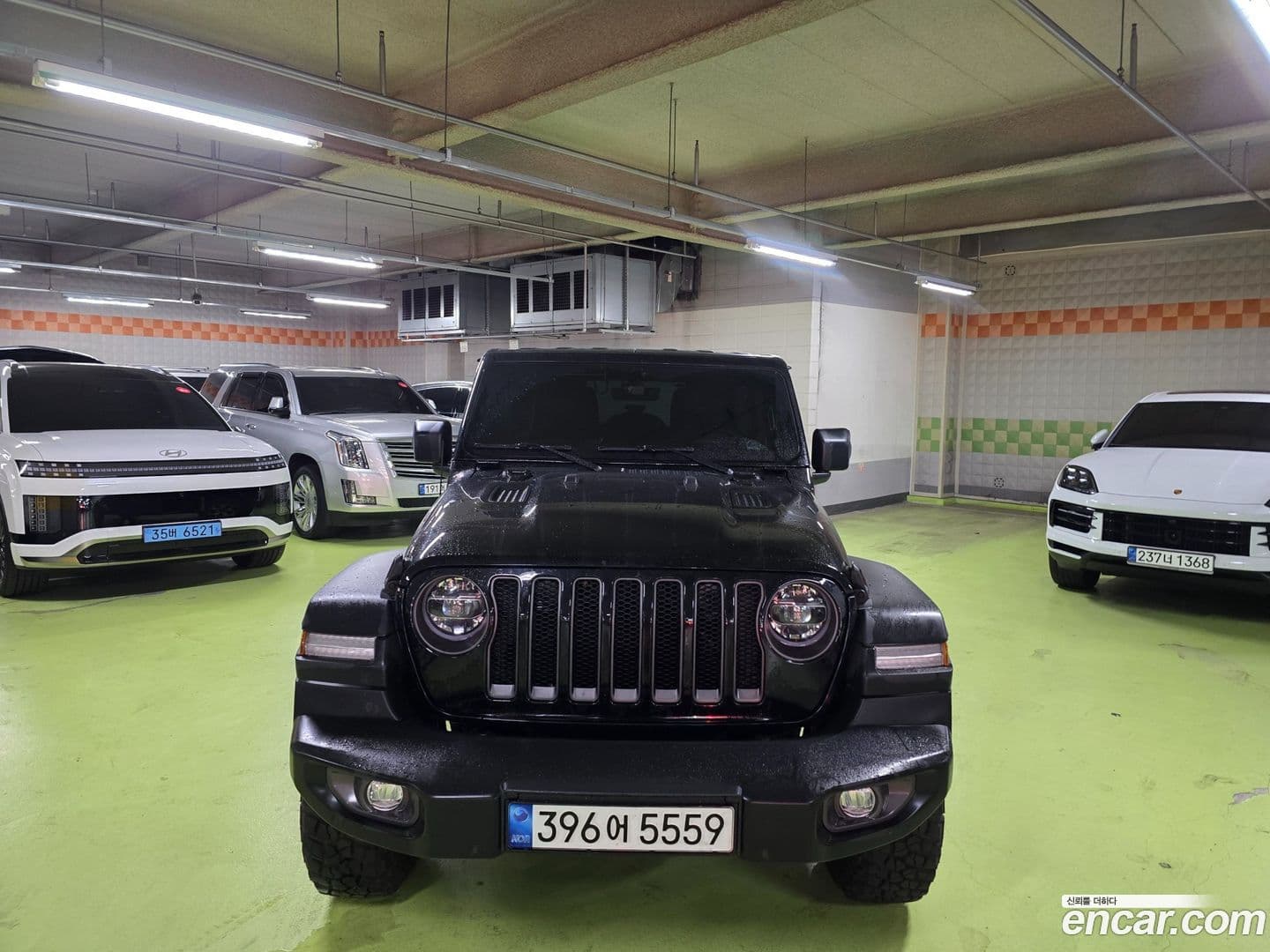 Main__Slider__Photo:Wrangler Jeep 2022.3-0
