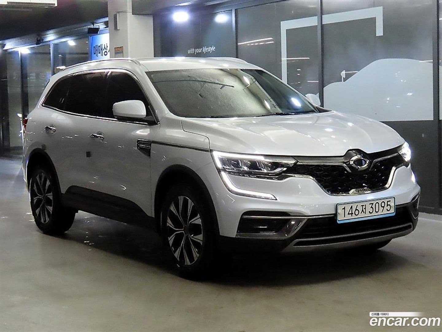Main__Slider__Photo:QM6 Renault Korea 2022.6-0