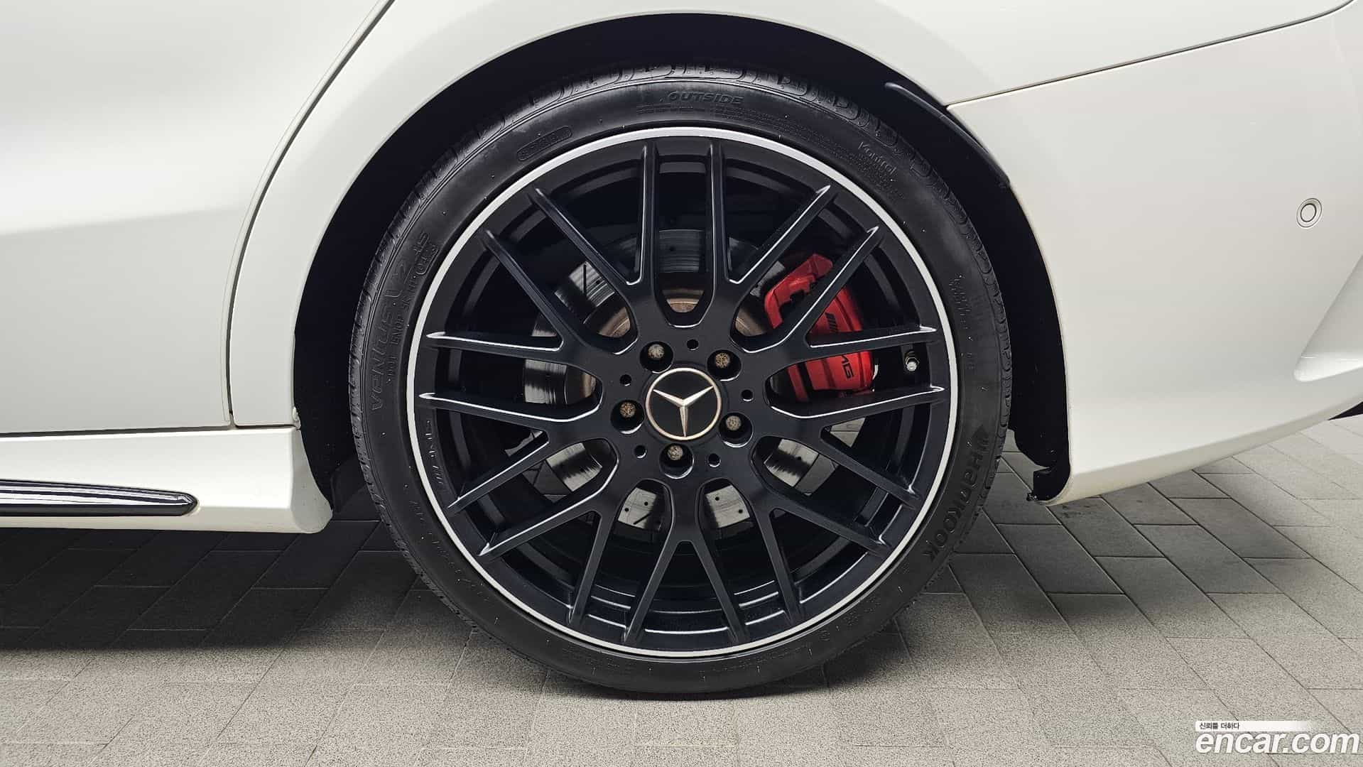 CLA-Class Mercedes-Benz 2018.4-OUTER-005